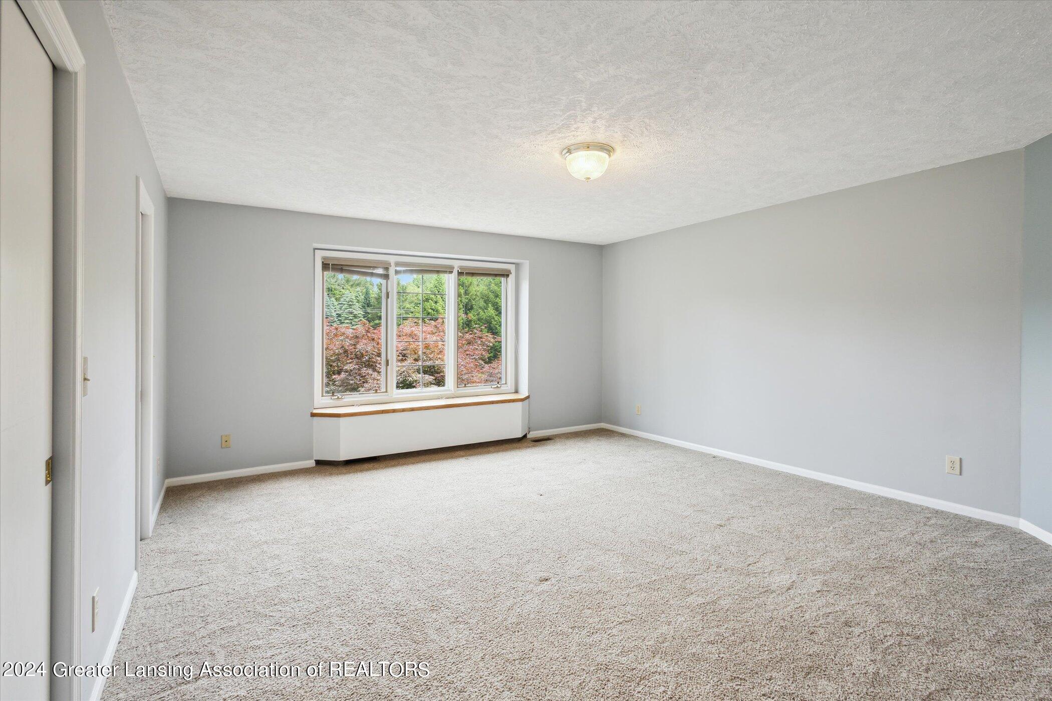 5123 Barton Road
