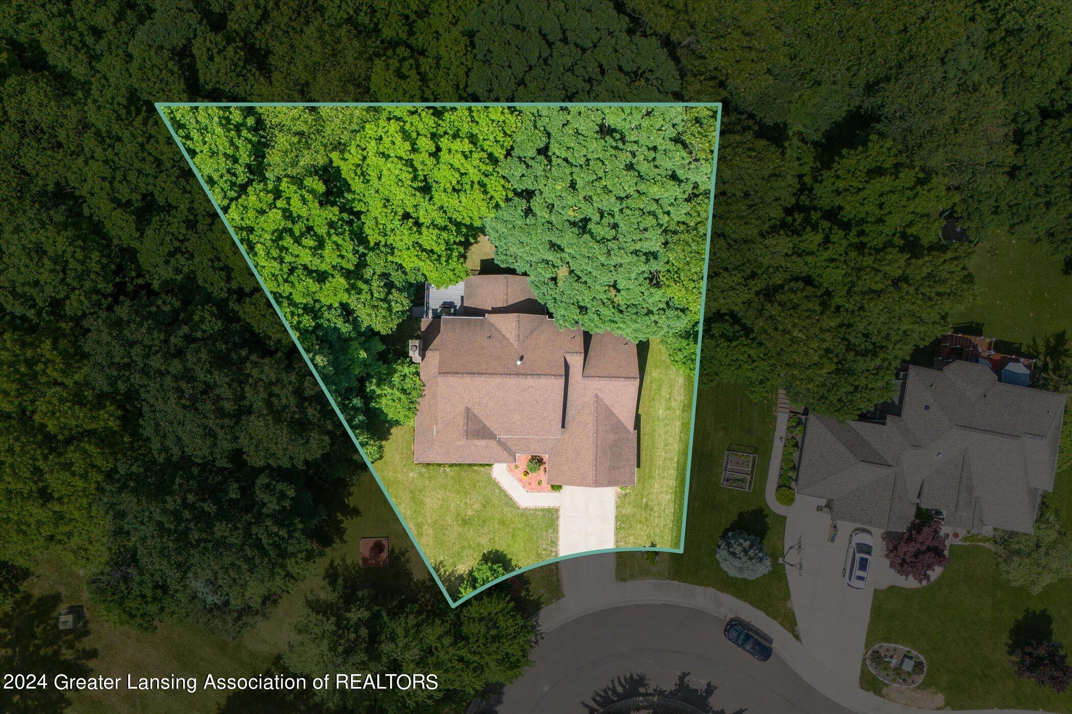 3496 Honeywood Lane, DeWitt