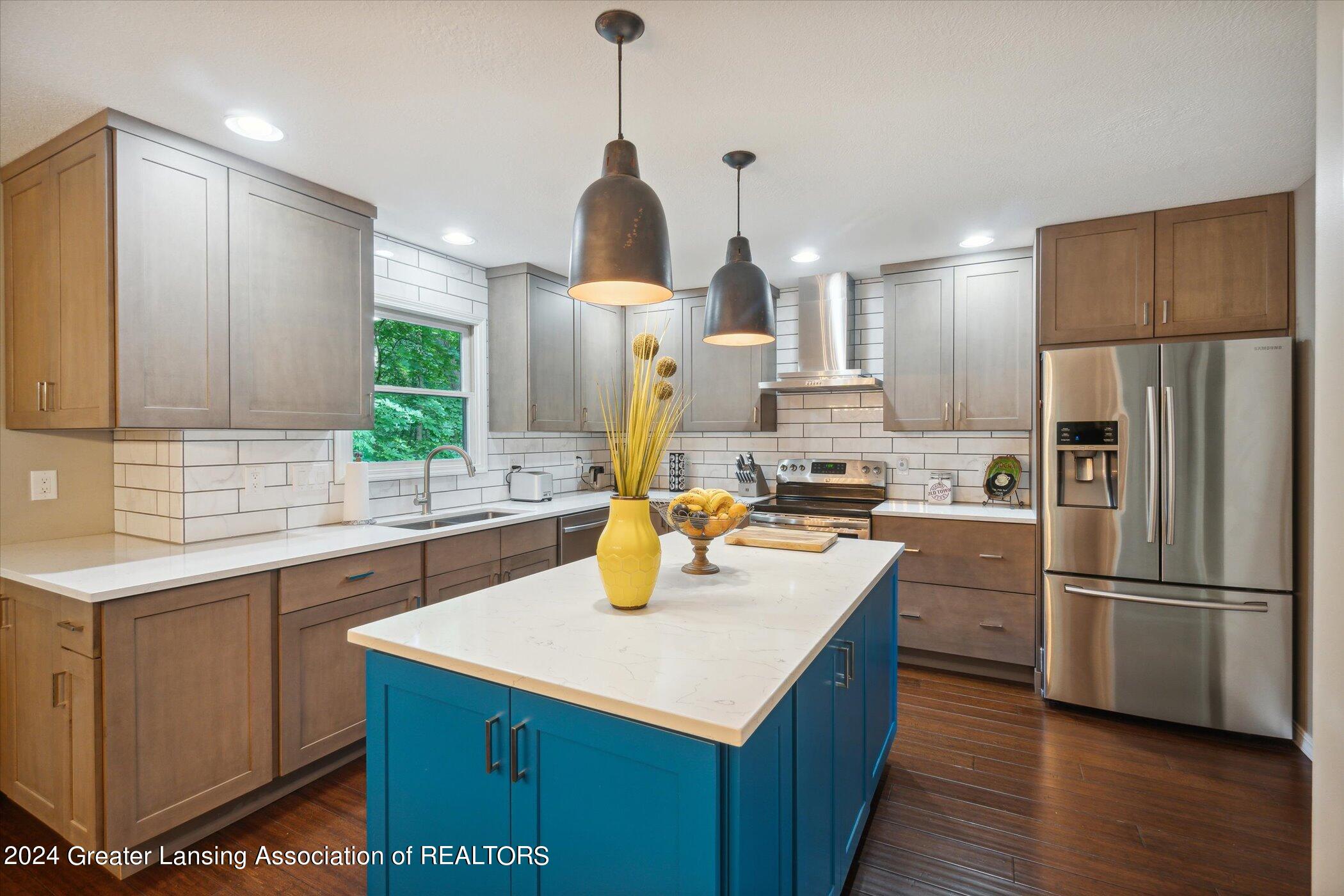 3496 Honeywood Lane, DeWitt