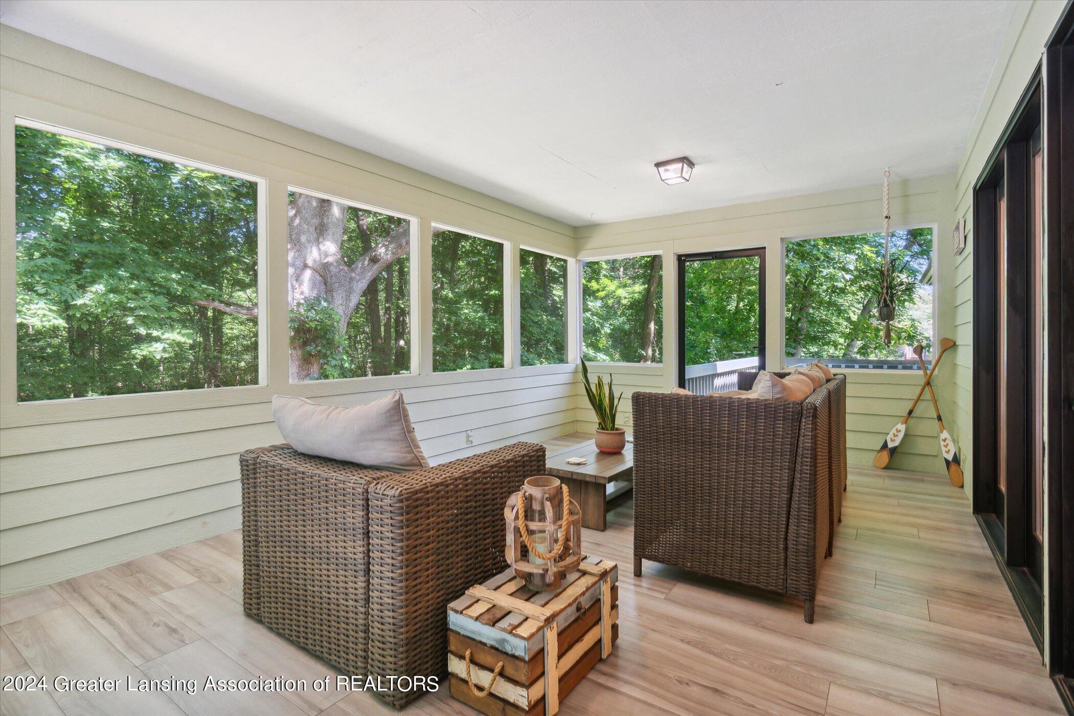 3496 Honeywood Lane, DeWitt