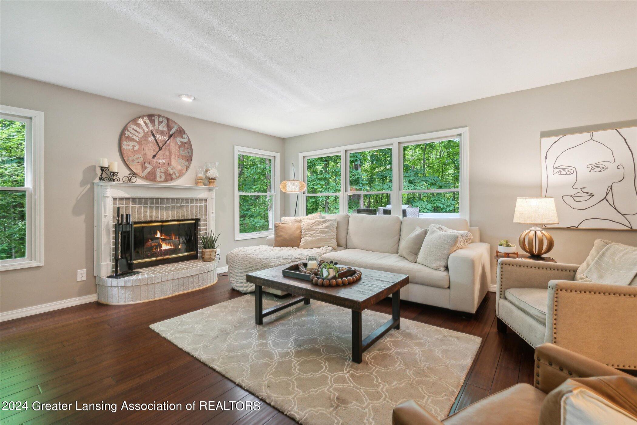 3496 Honeywood Lane, DeWitt