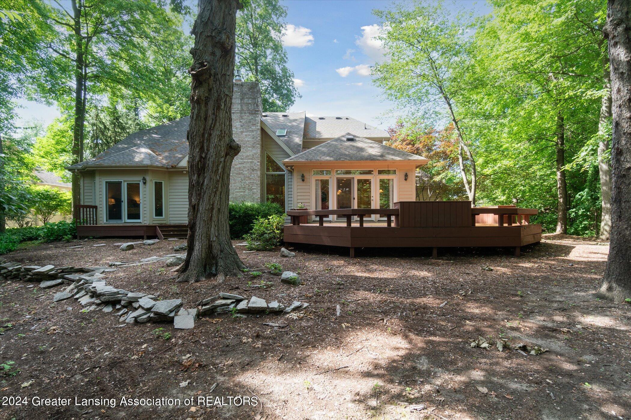 2429 Pine Hollow Drive