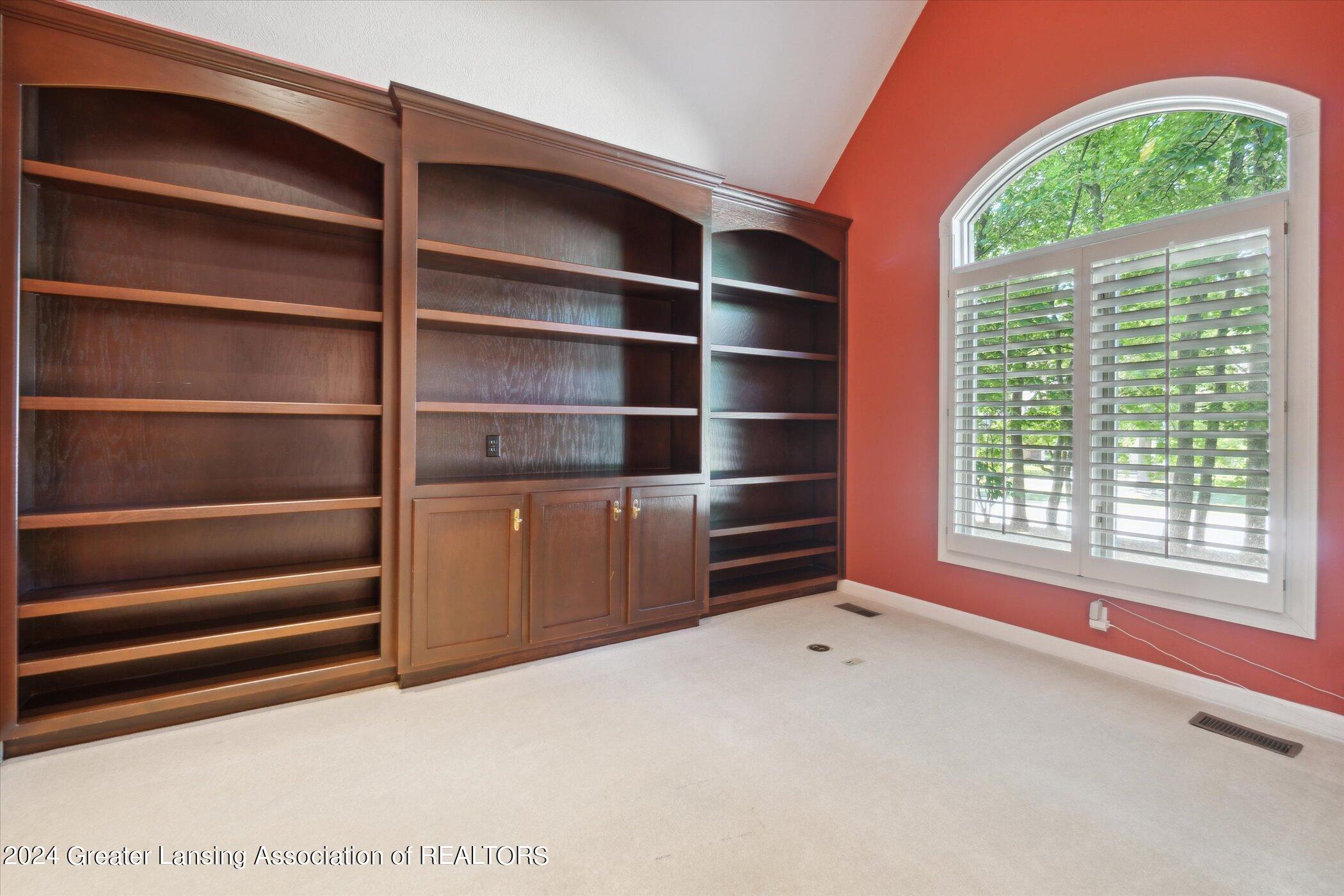 2429 Pine Hollow Drive