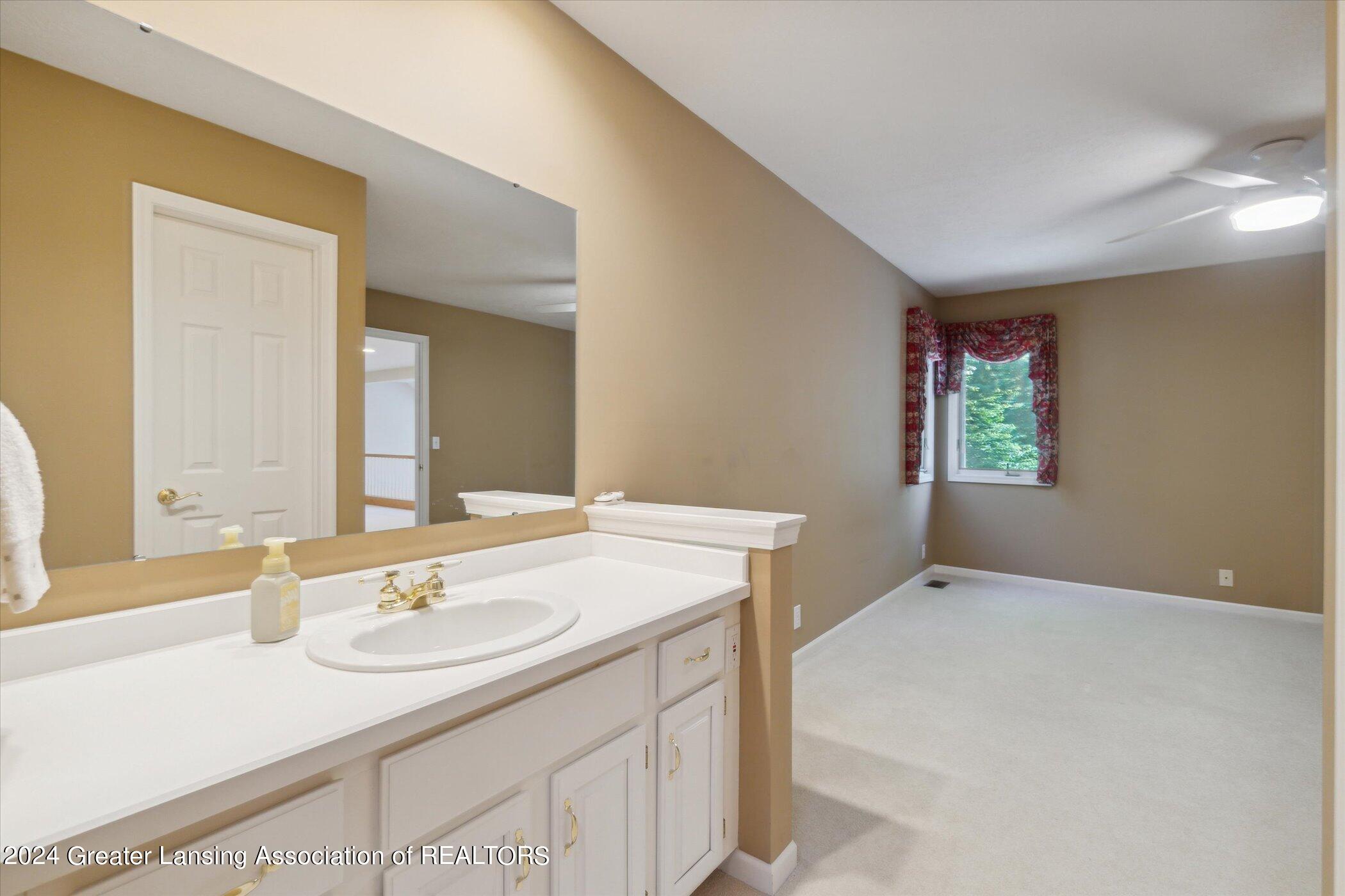 2429 Pine Hollow Drive