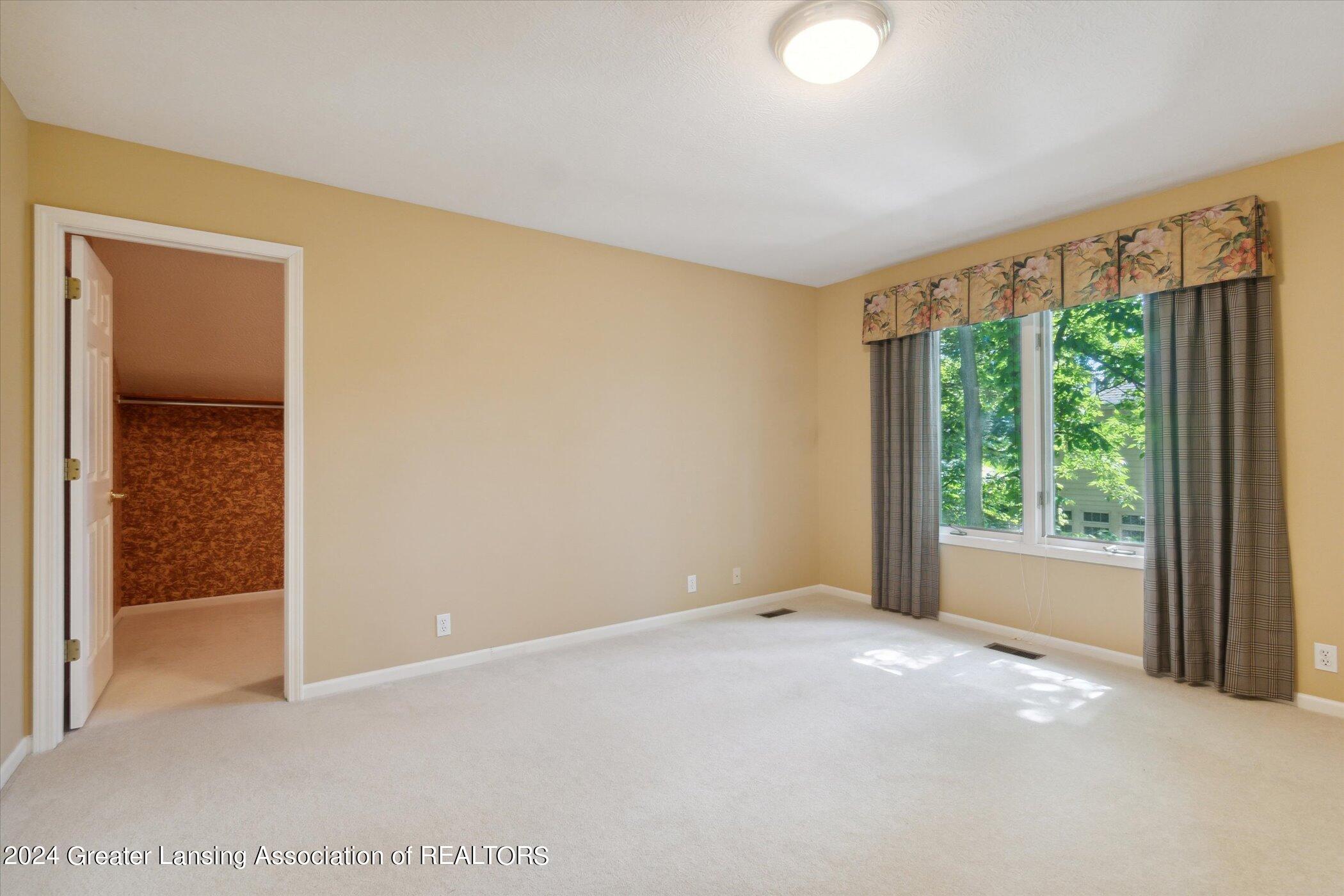 2429 Pine Hollow Drive