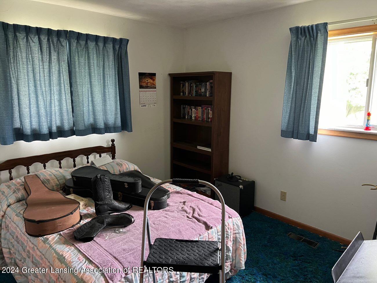 1630 W Price Road, St. Johns