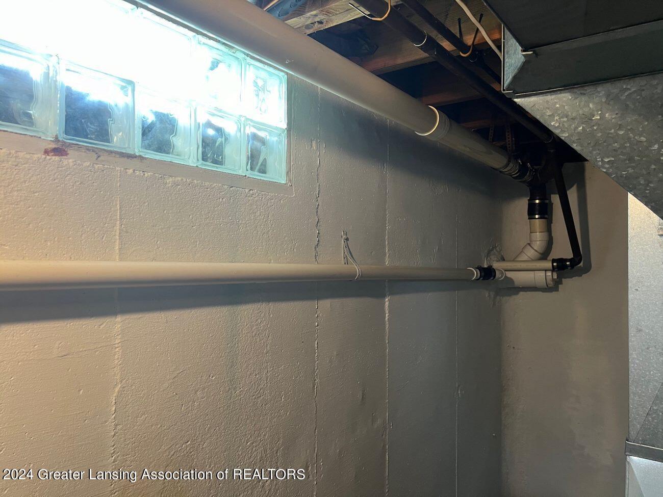 1630 W Price Road, St. Johns