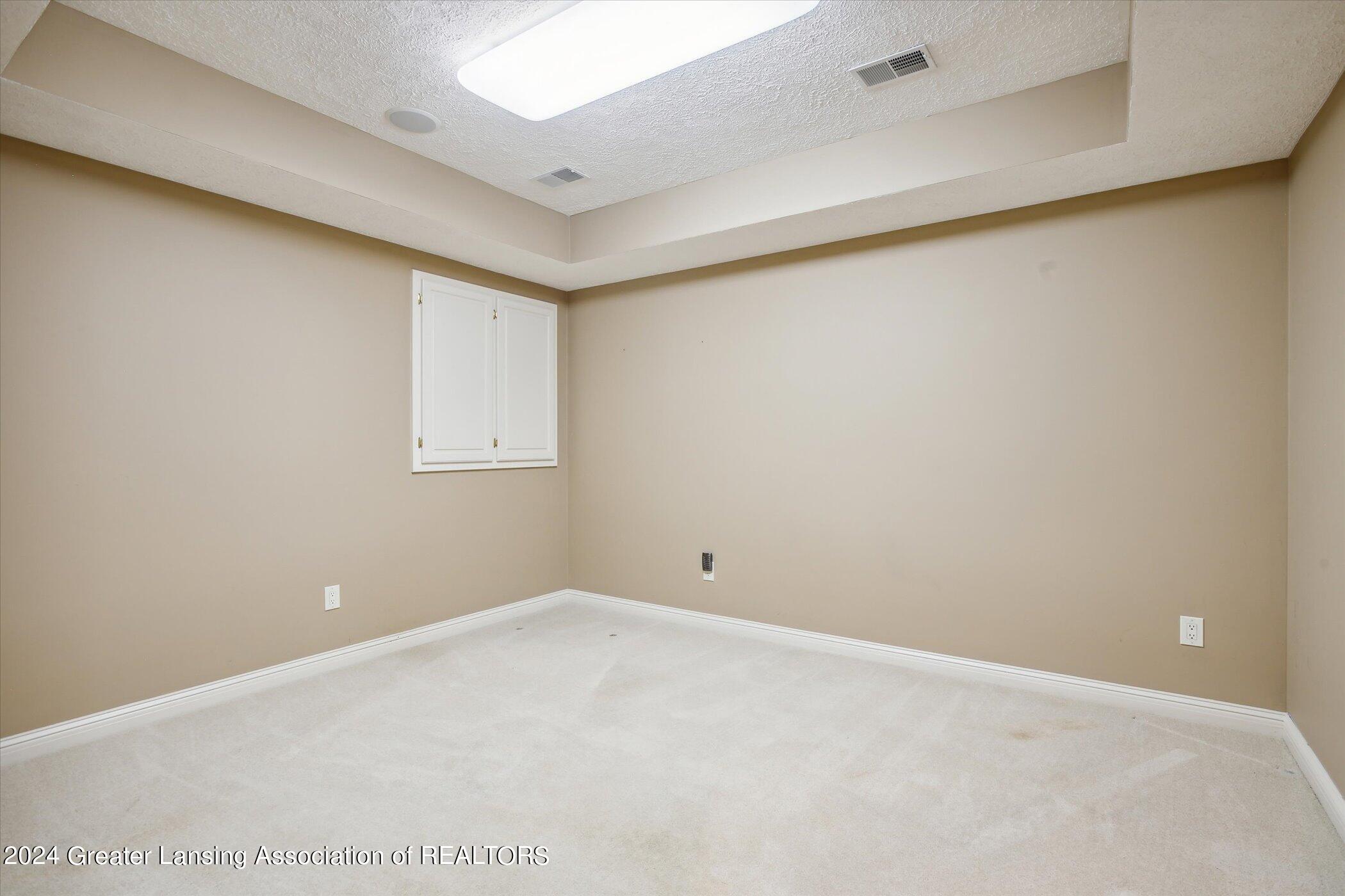 3560 Autumnwood Lane