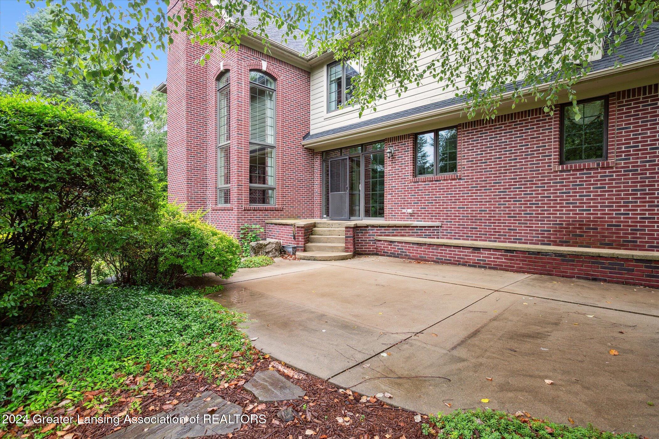 3560 Autumnwood Lane