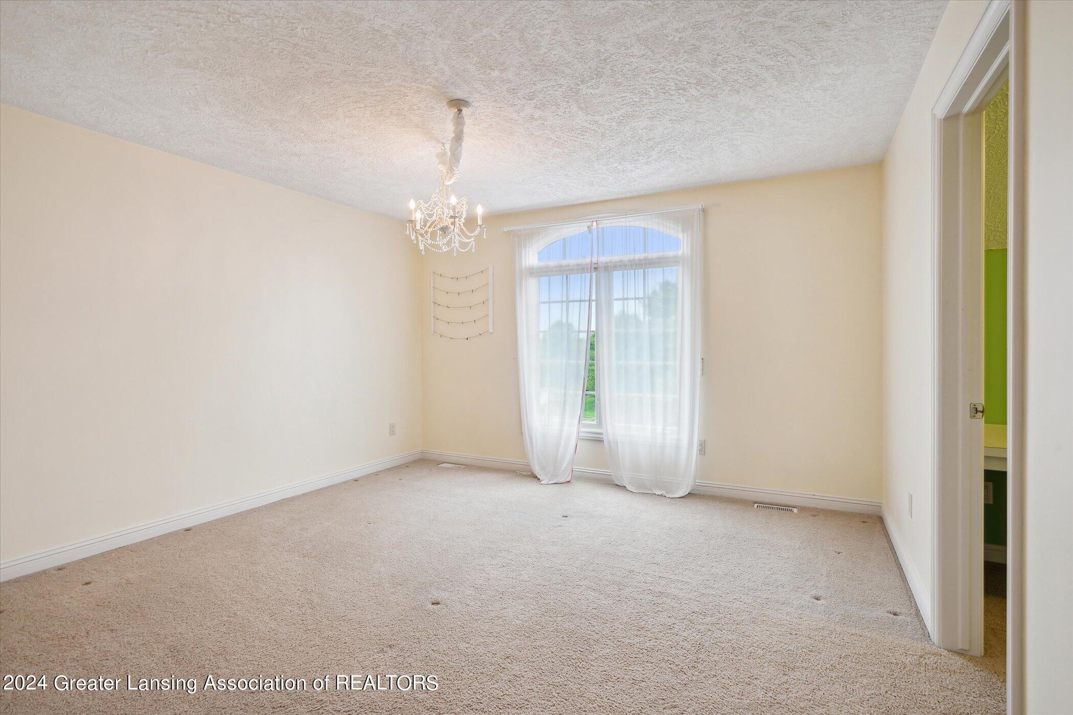 3560 Autumnwood Lane