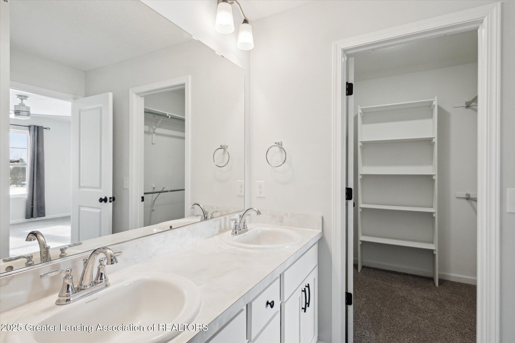 3916 Quarterhorse Road