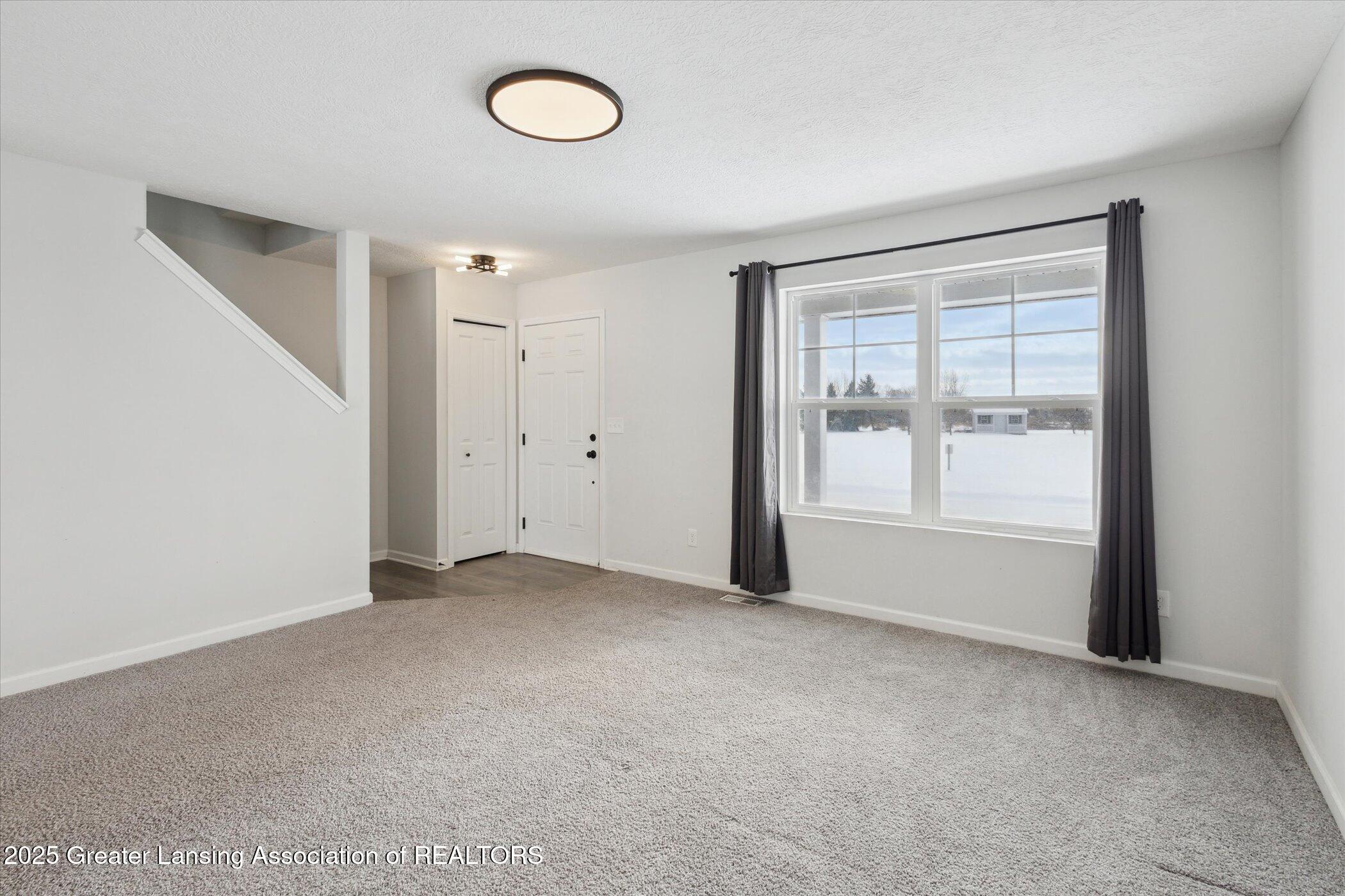 3916 Quarterhorse Road