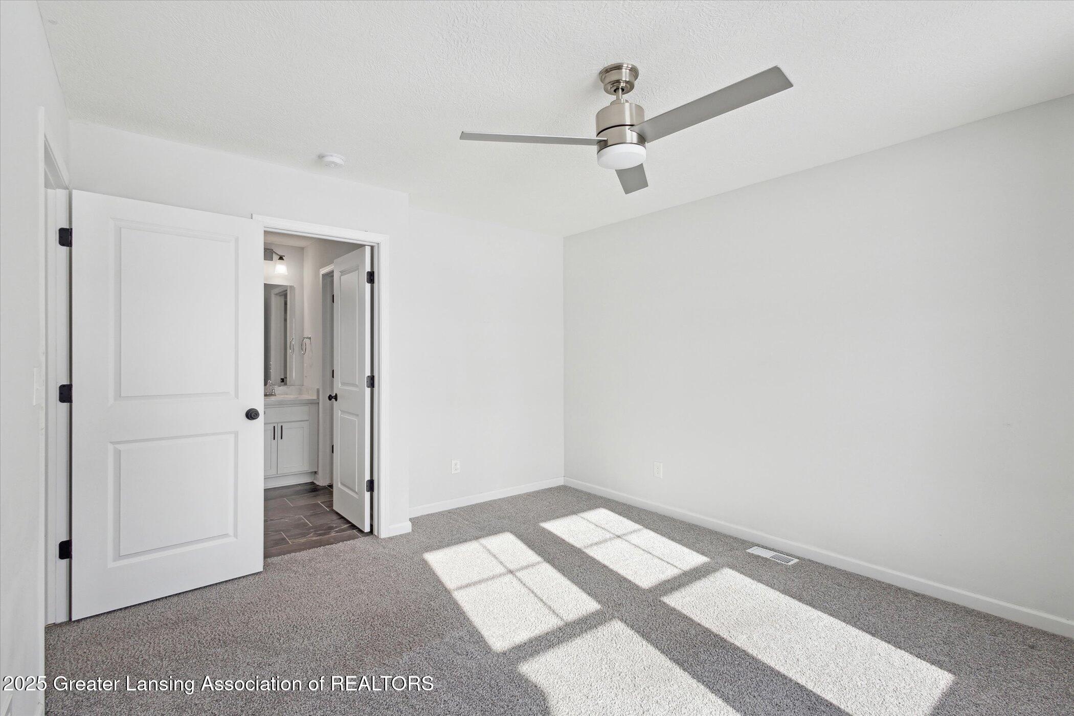 3916 Quarterhorse Road