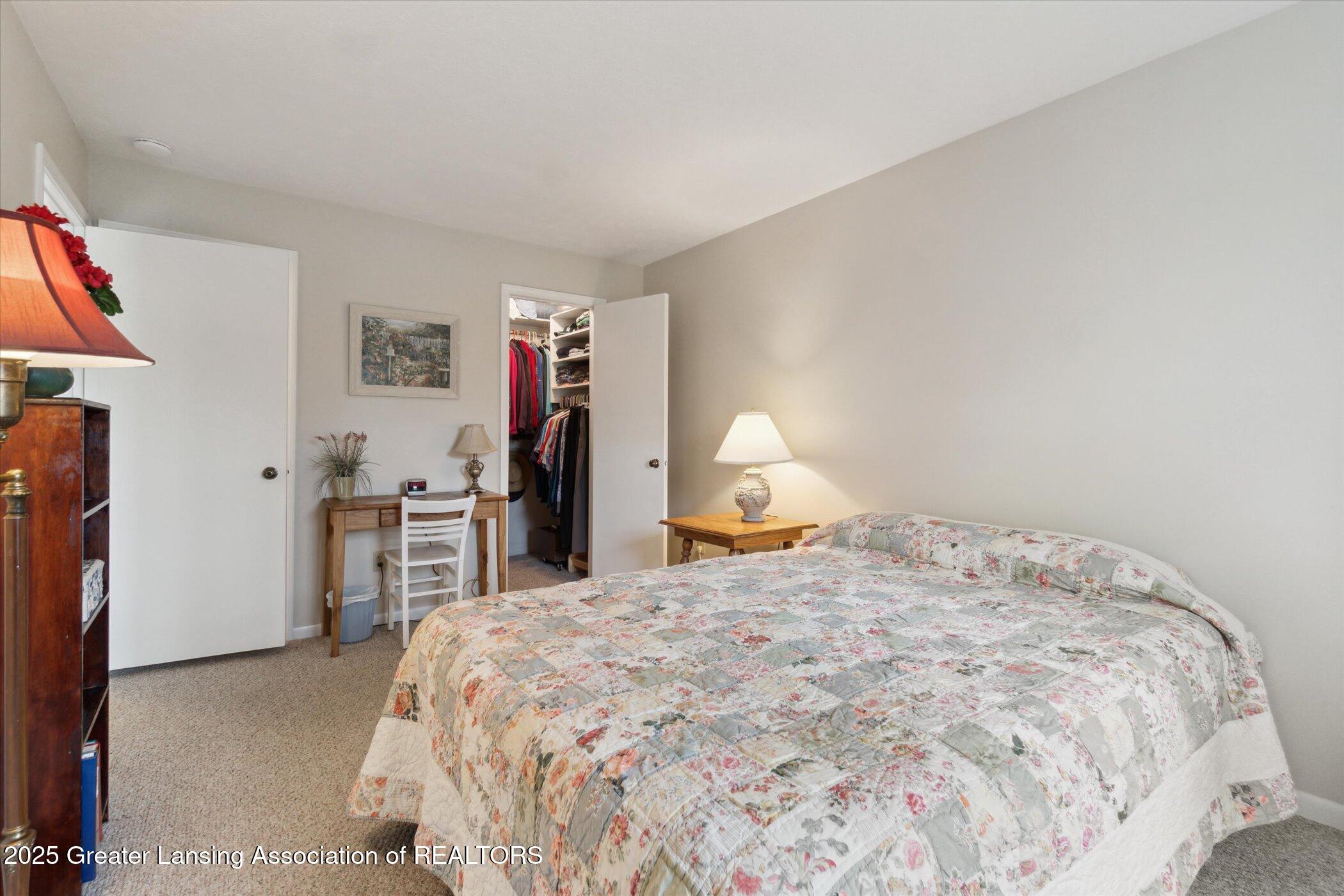 2034 Hamilton Road, 206