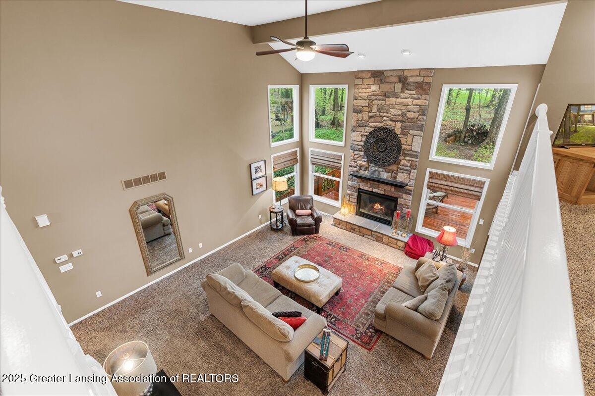 2506 Julie Way