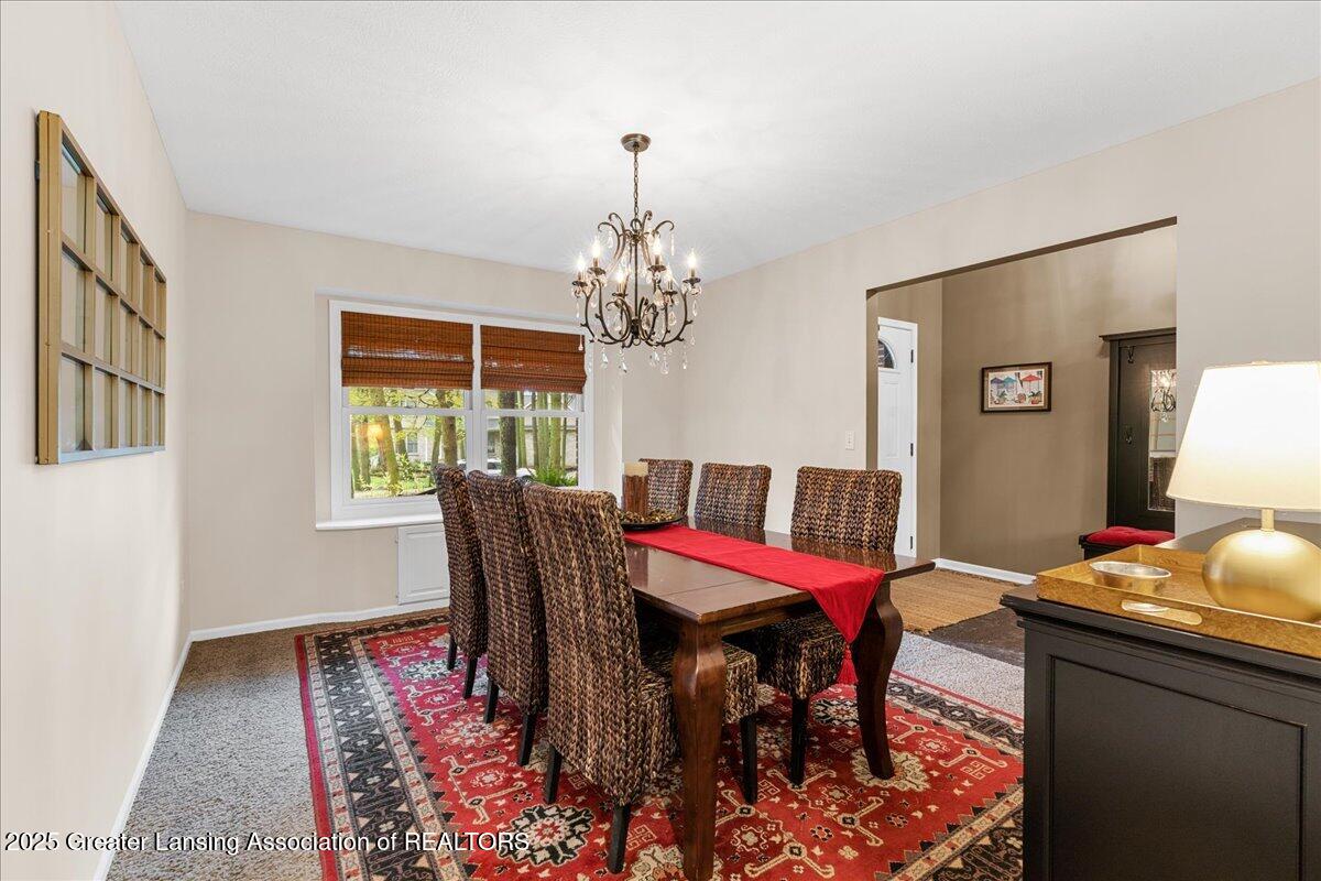 2506 Julie Way