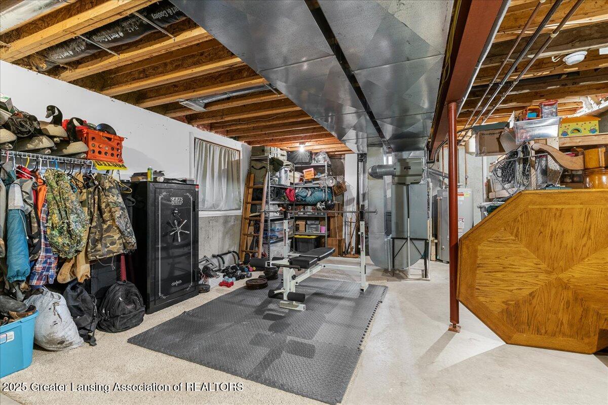 2506 Julie Way