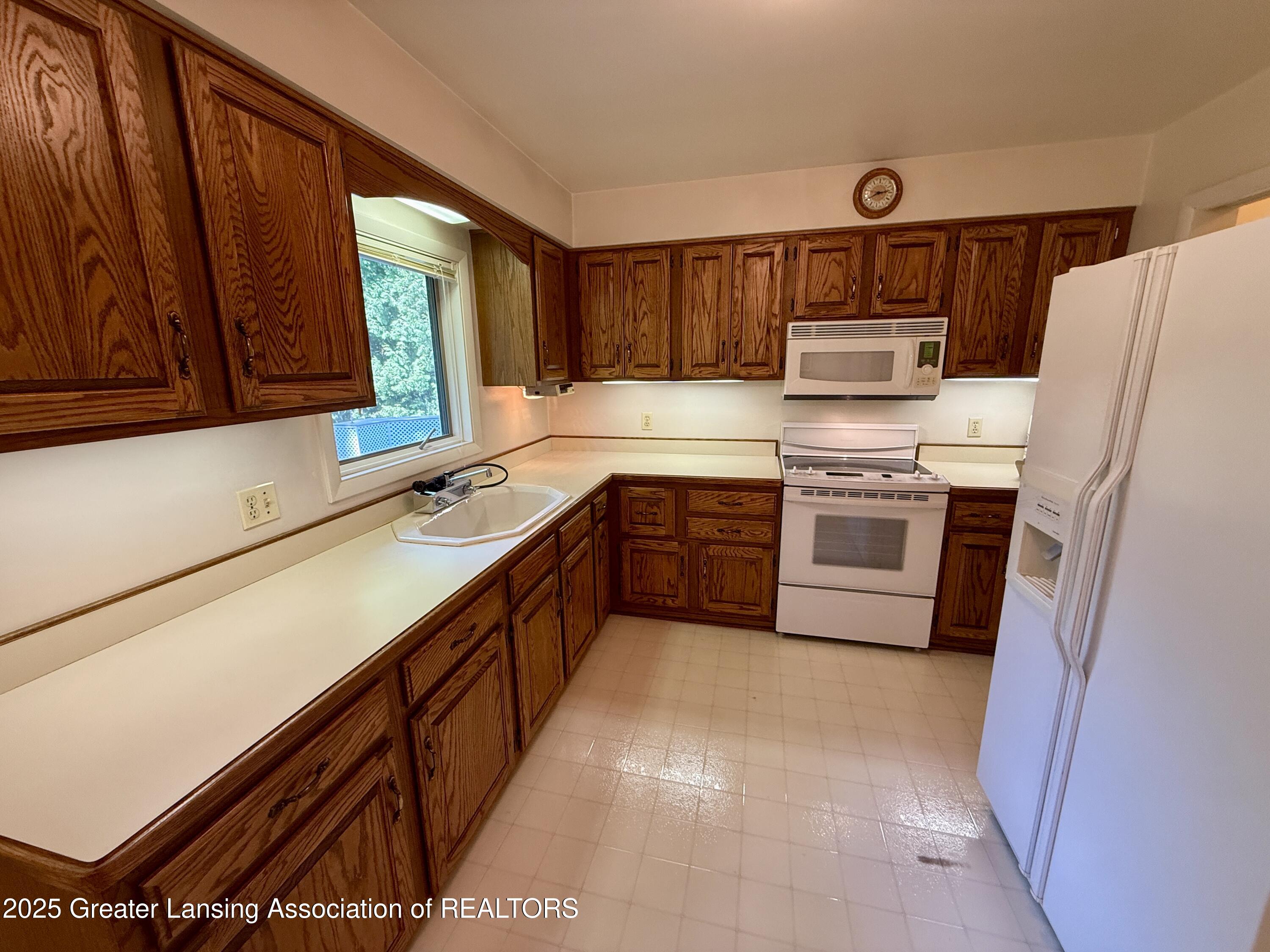 12664 Rambler Road, DeWitt