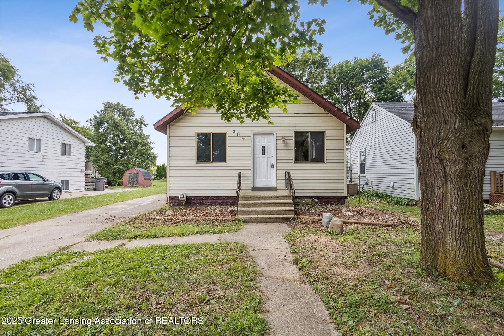 204 N Grace Street