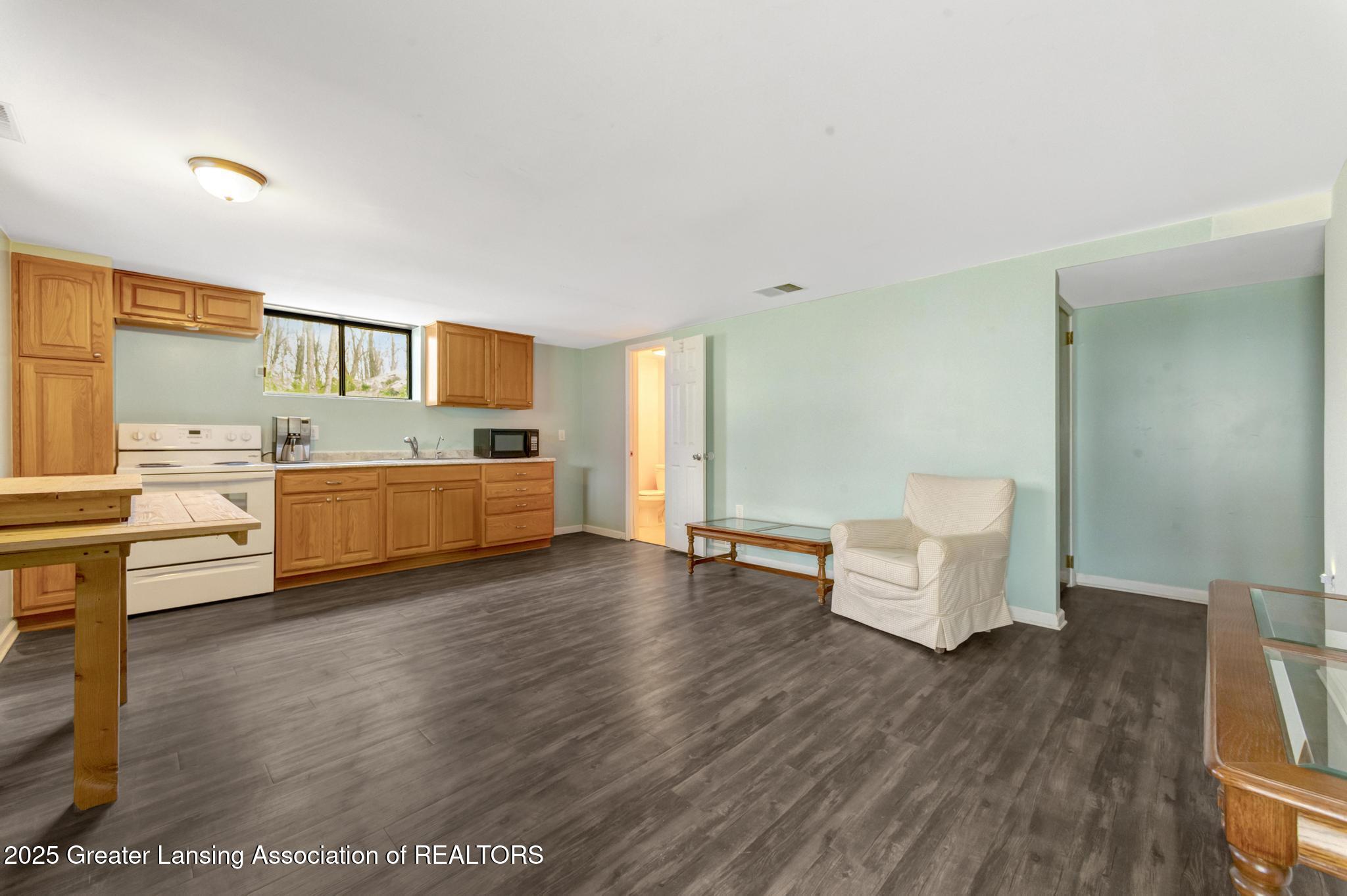 175 Templar Avenue