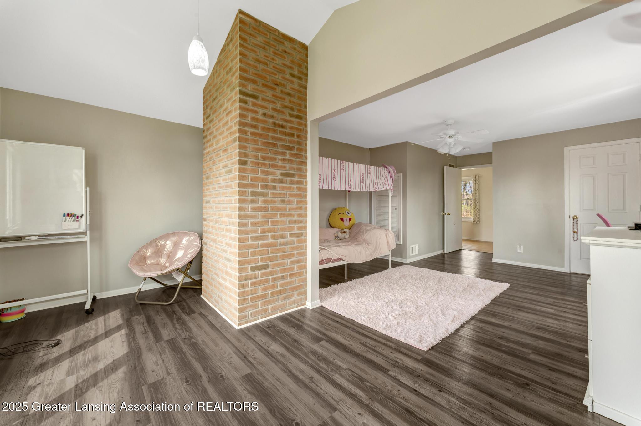 175 Templar Avenue