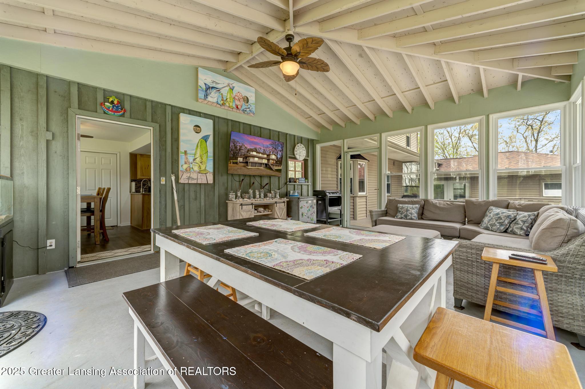 175 Templar Avenue