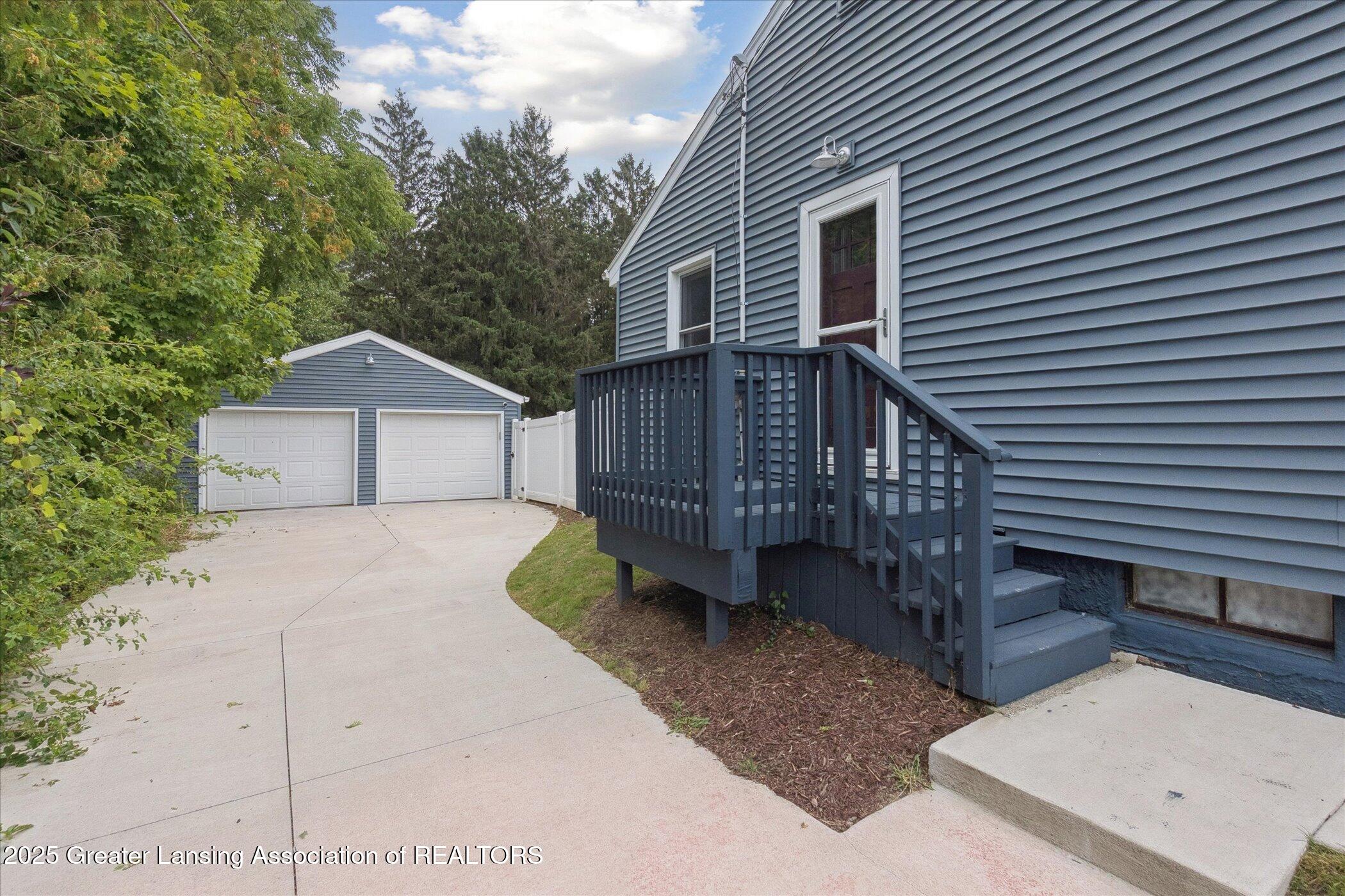 1602 Coolidge Road