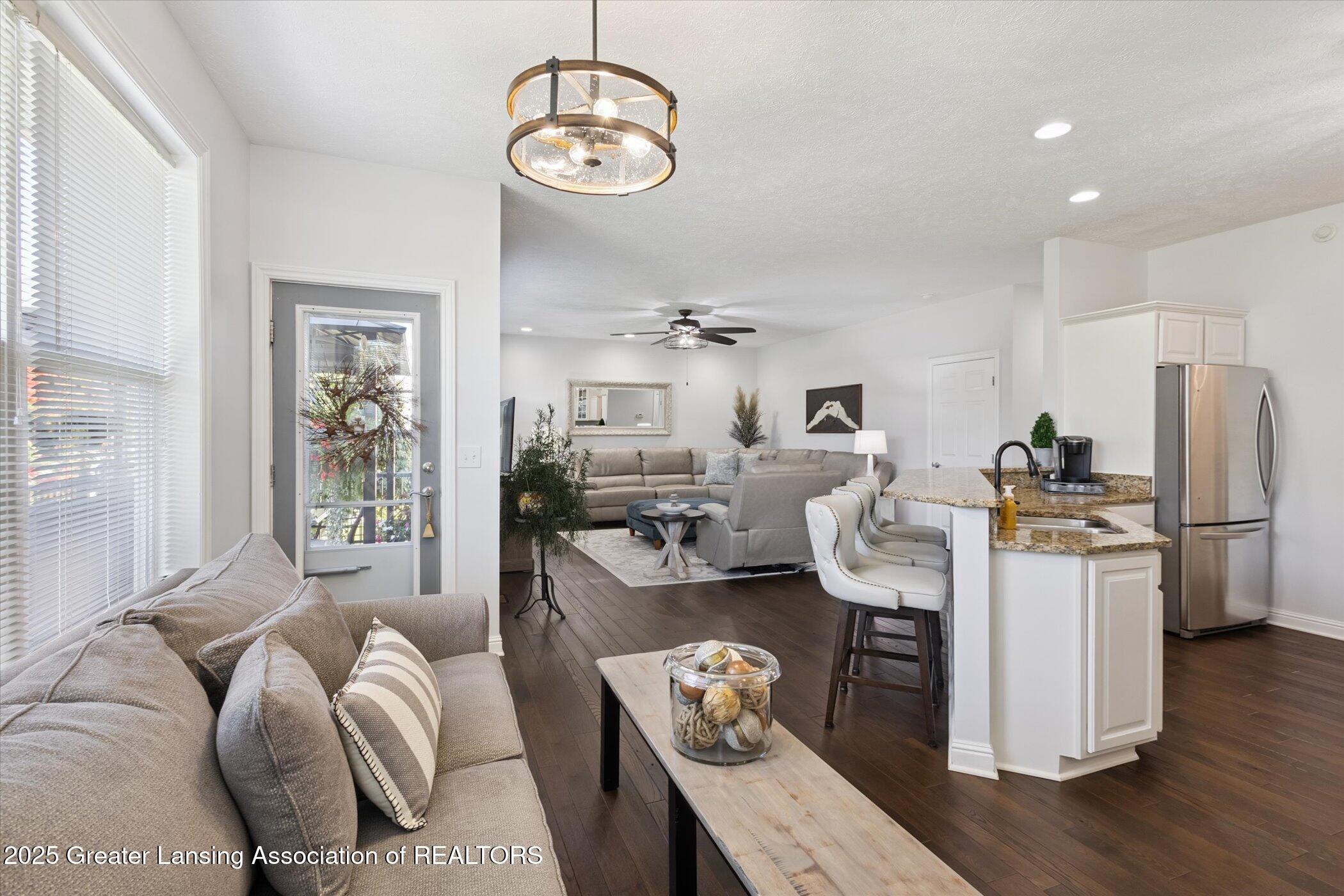 3219 Pinto Circle