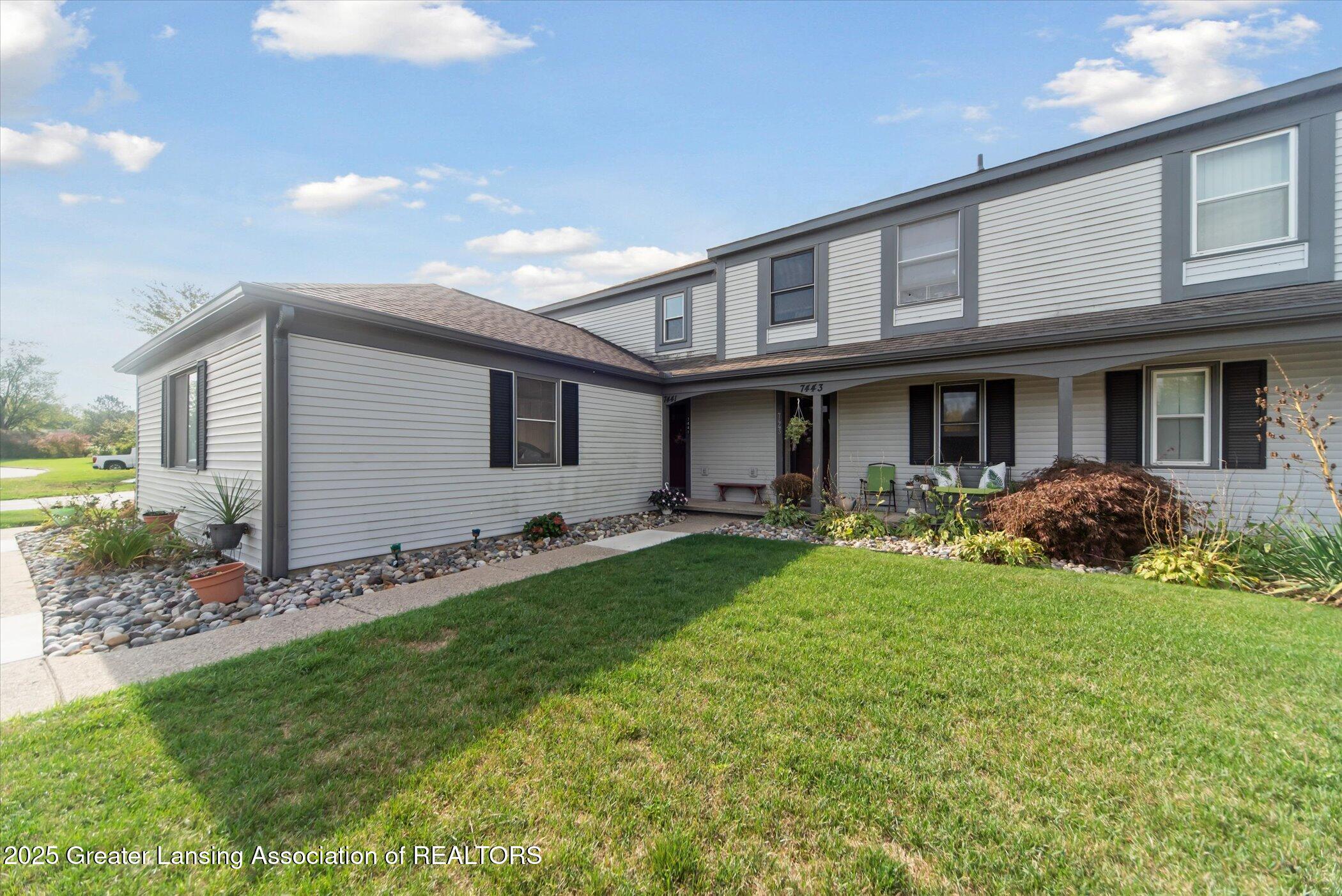 7441 Creekside Drive, 4