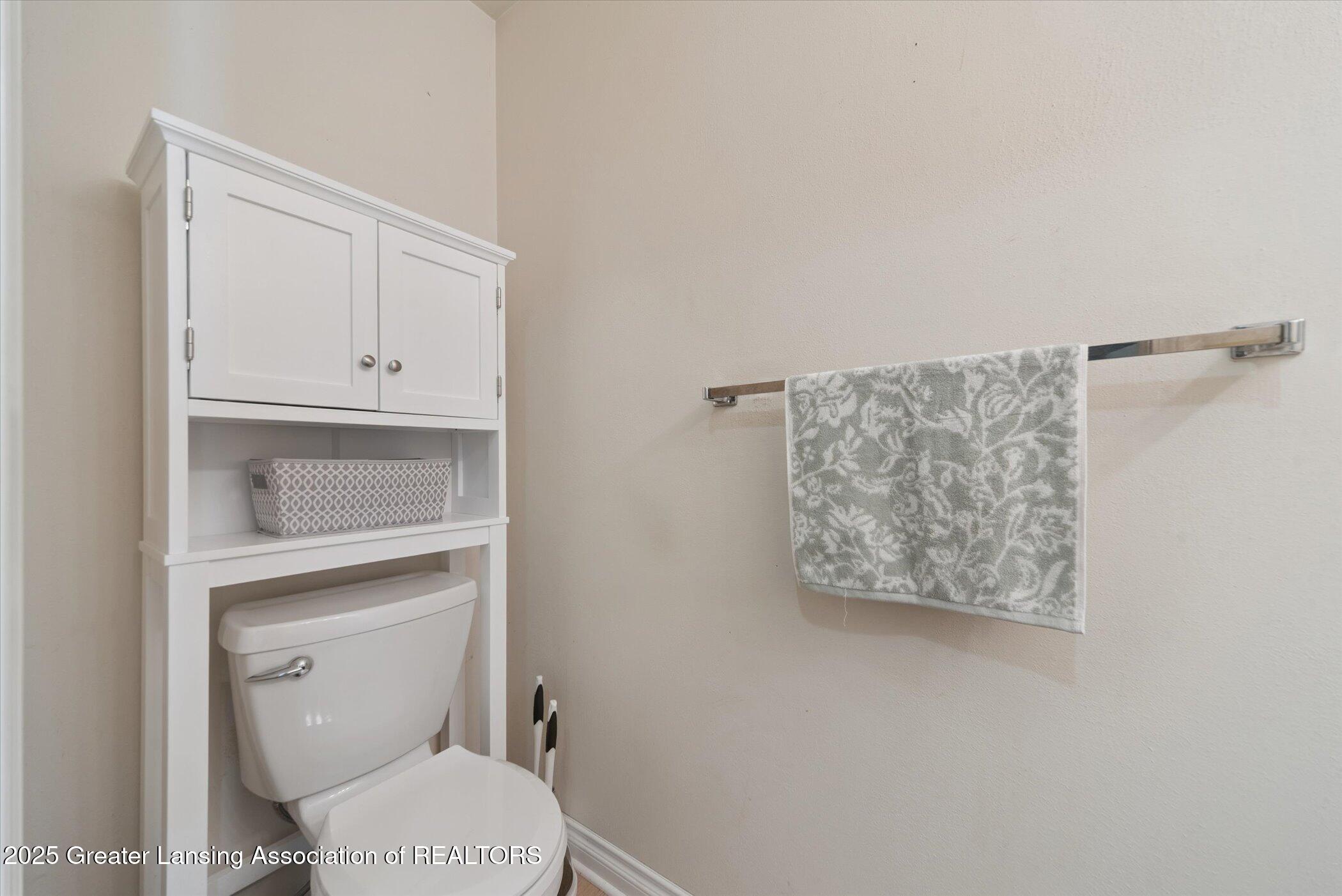 7441 Creekside Drive, 4