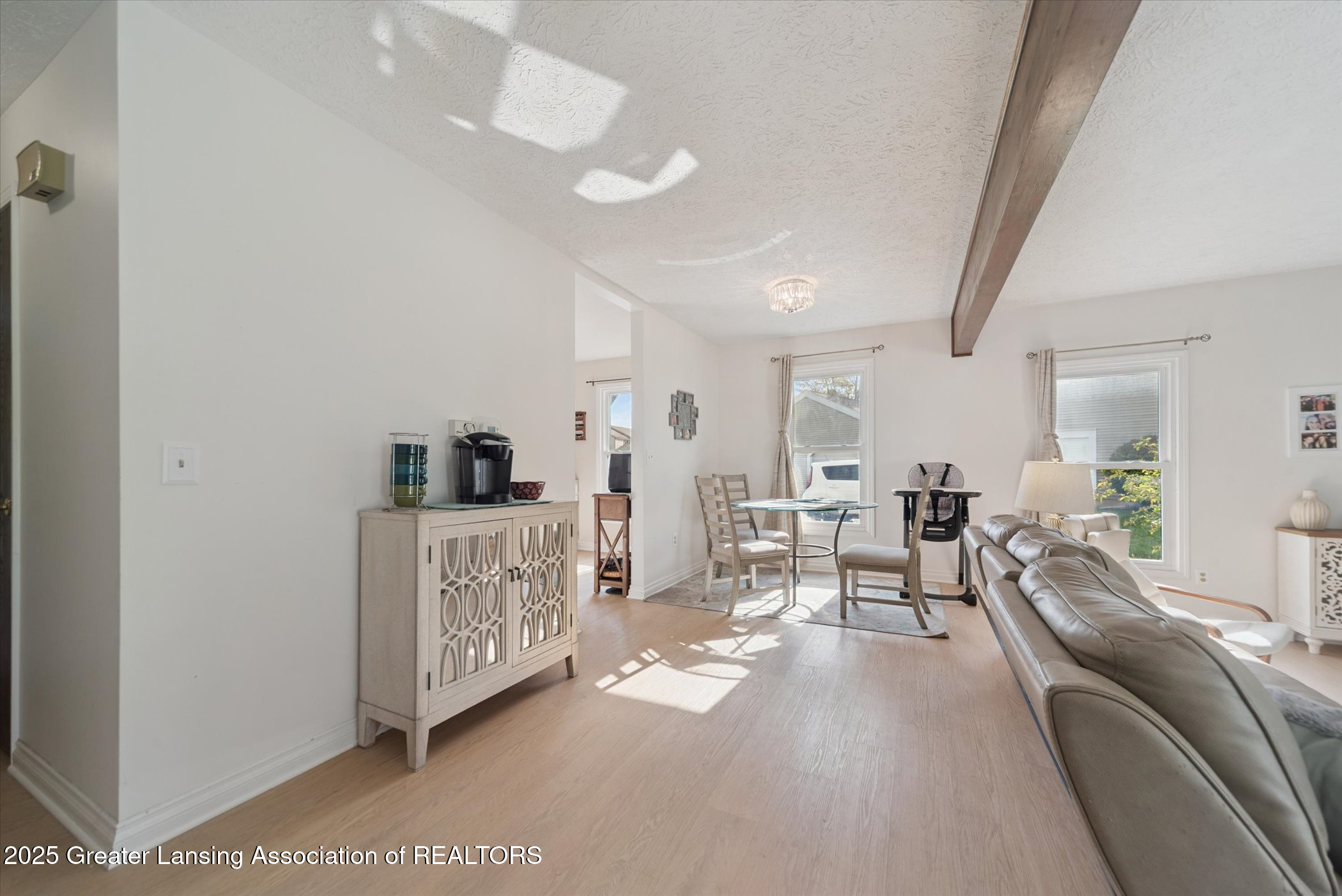 7441 Creekside Drive, 4