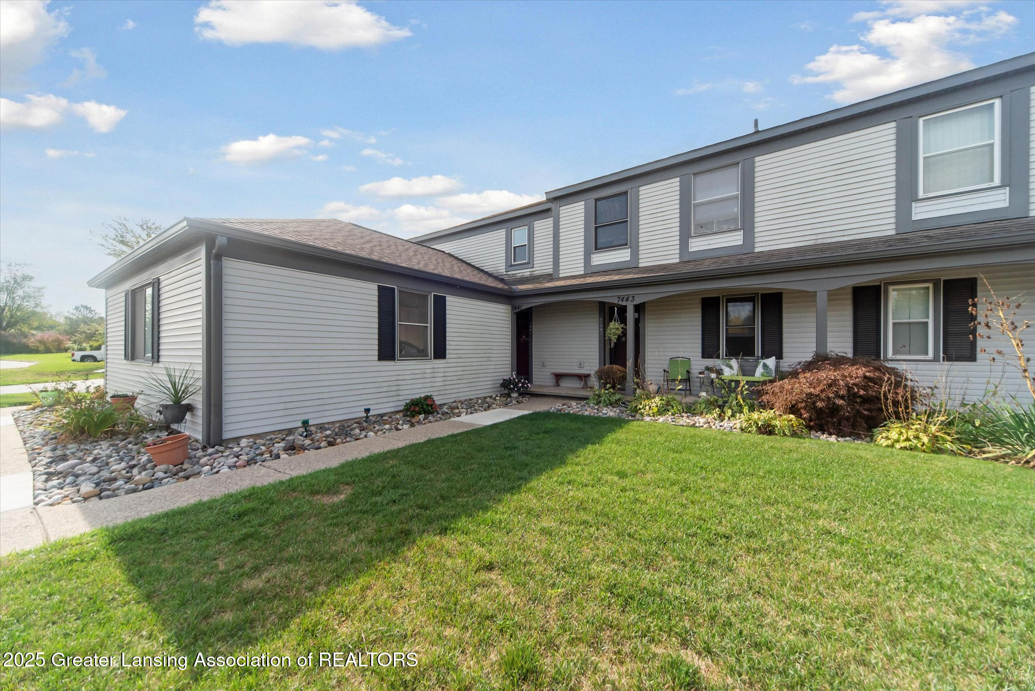 7441 Creekside Drive, 4