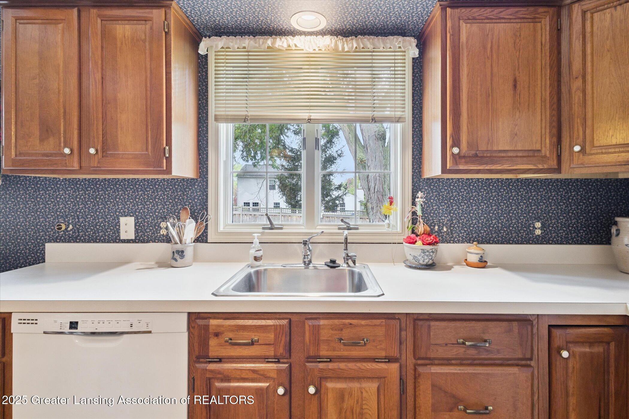 13132 Old Hickory Trail, DeWitt