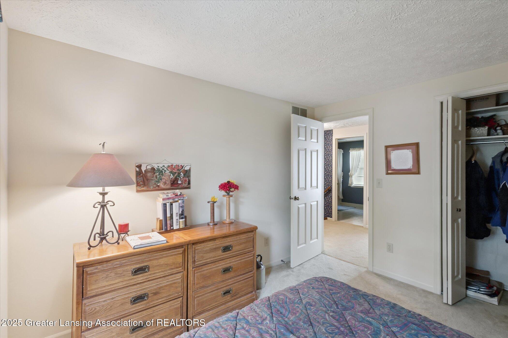 13132 Old Hickory Trail, DeWitt