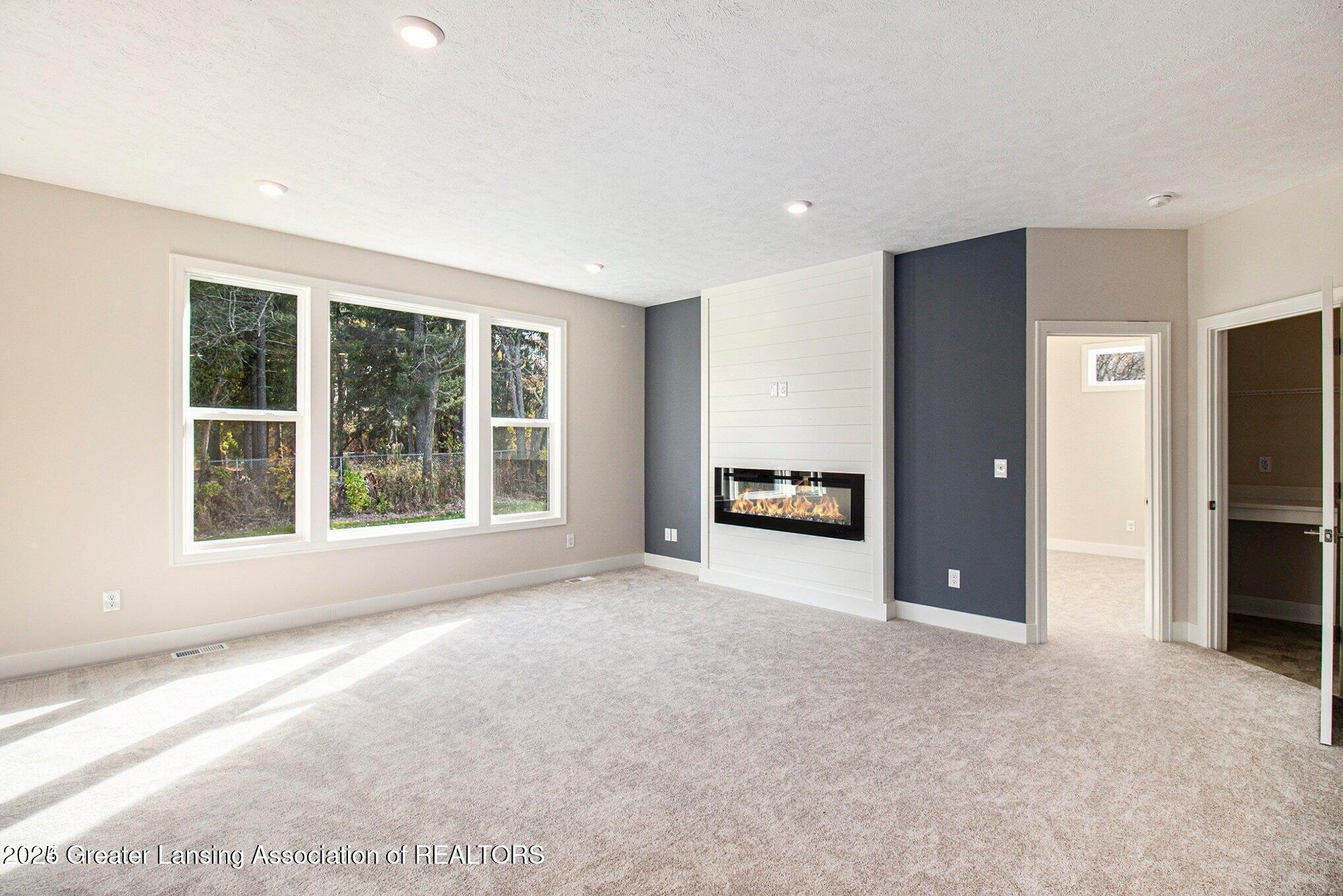 14031 Ambrosia Avenue, DeWitt