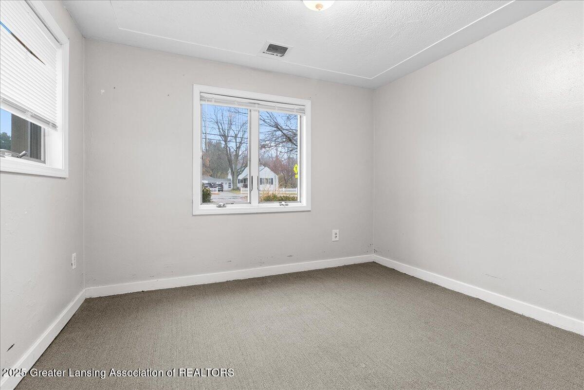 2341 N Harrison Rd