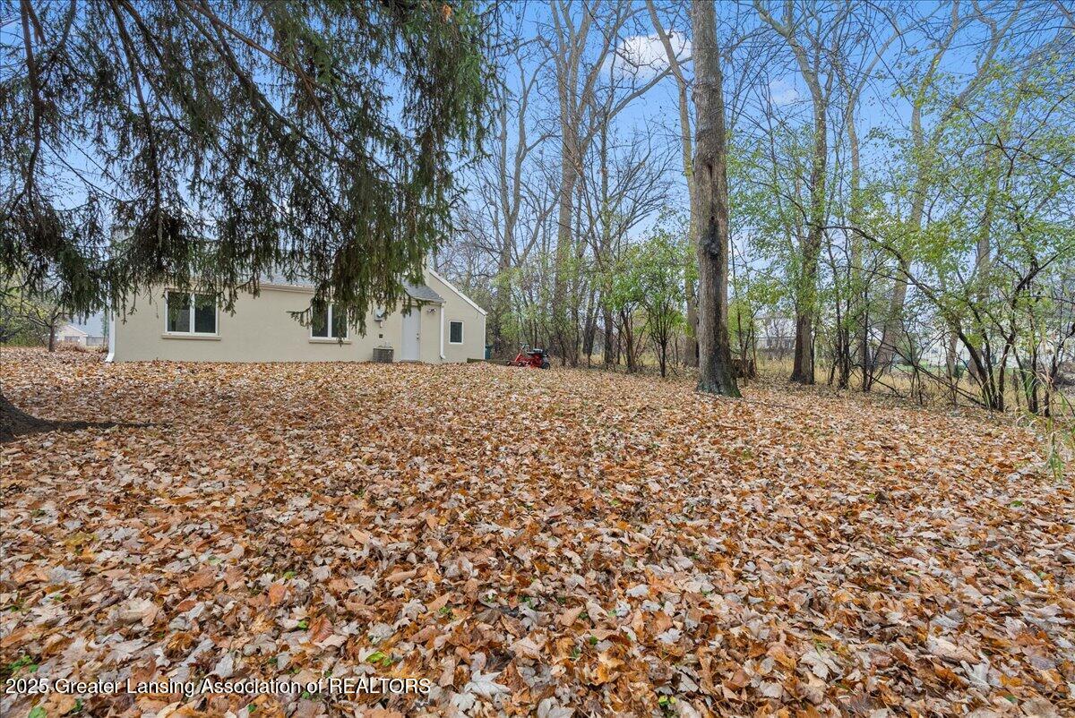 2341 N Harrison Rd