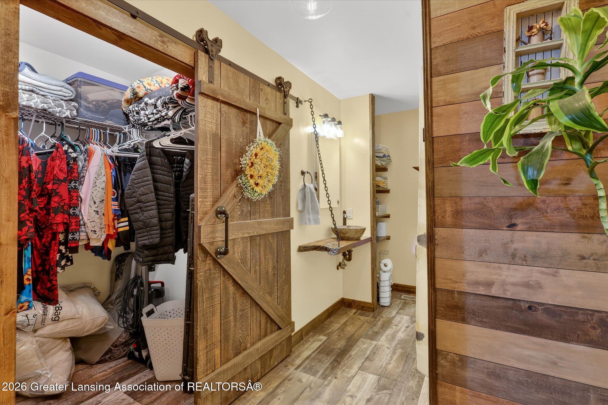 4720 W Butterfield Highway