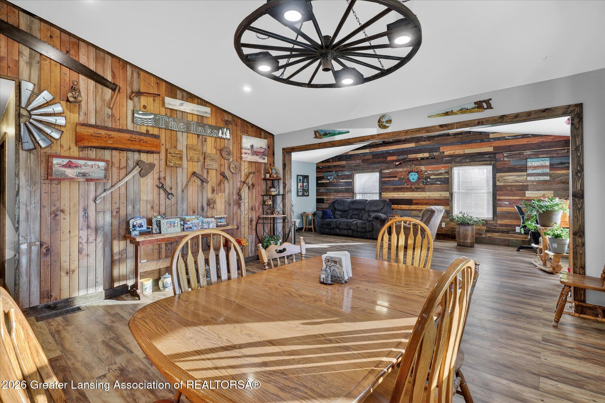 4720 W Butterfield Highway