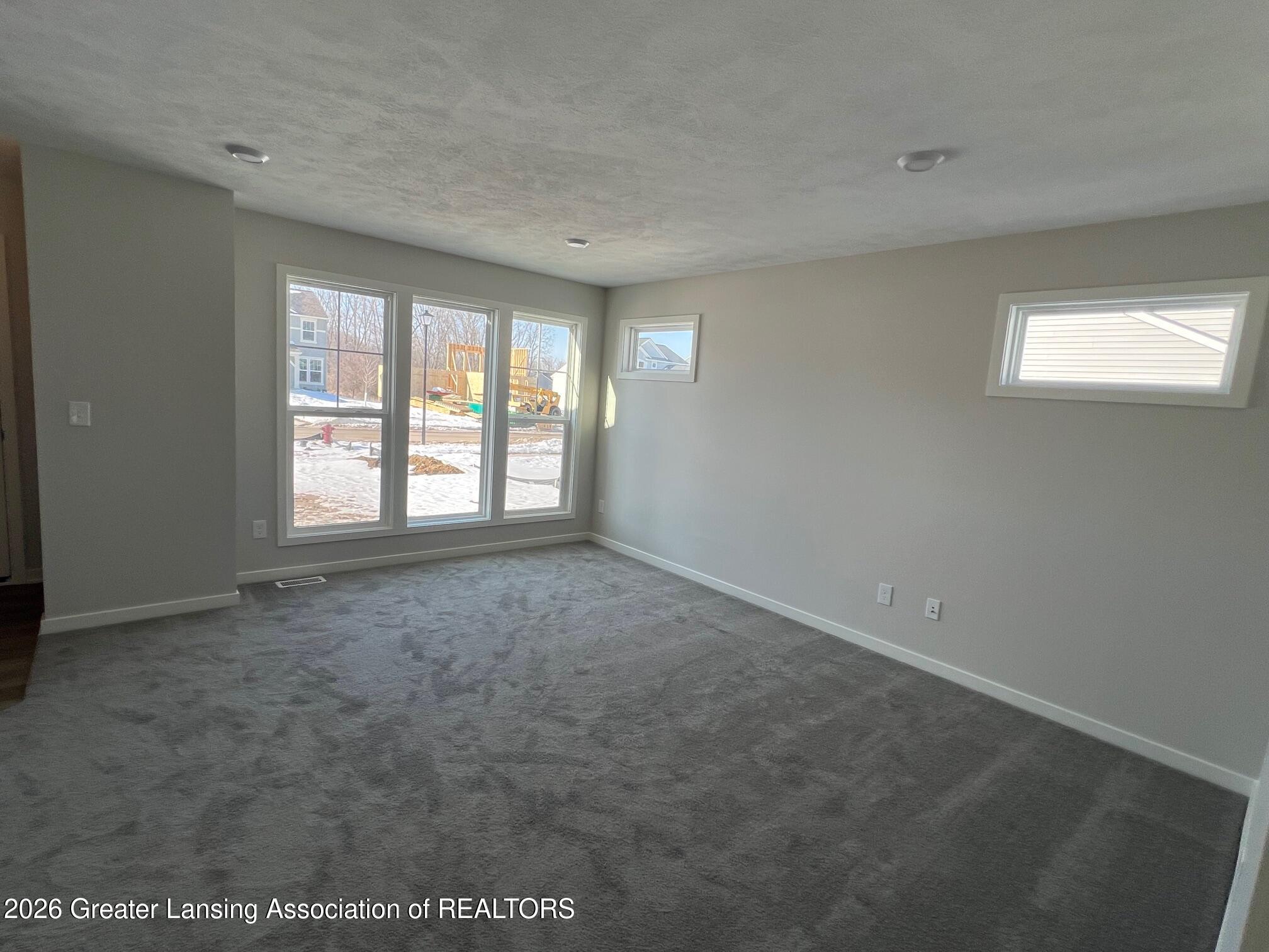 14229 Ambrosia Avenue, DeWitt