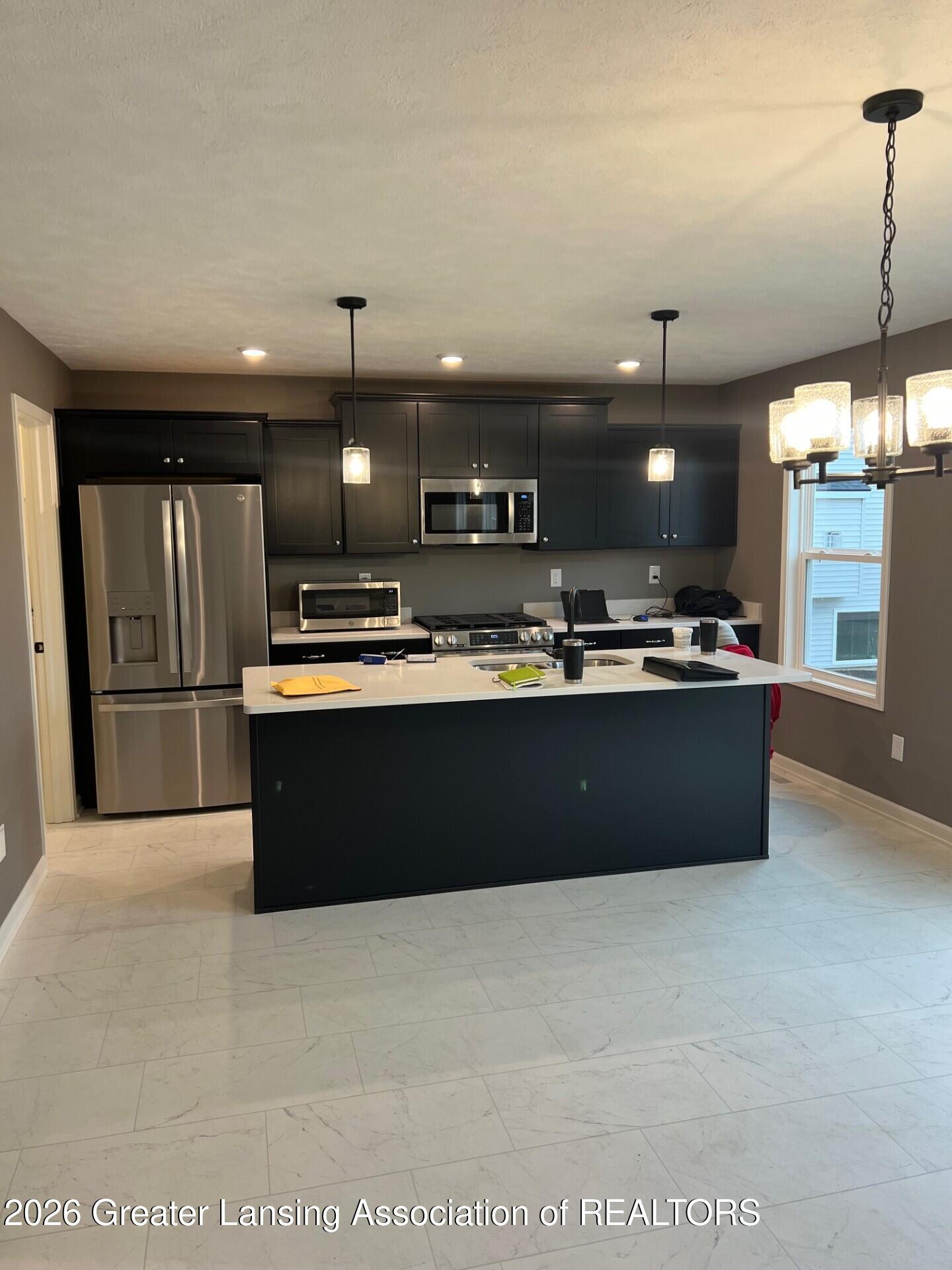 14040 Ambrosia Avenue, DeWitt