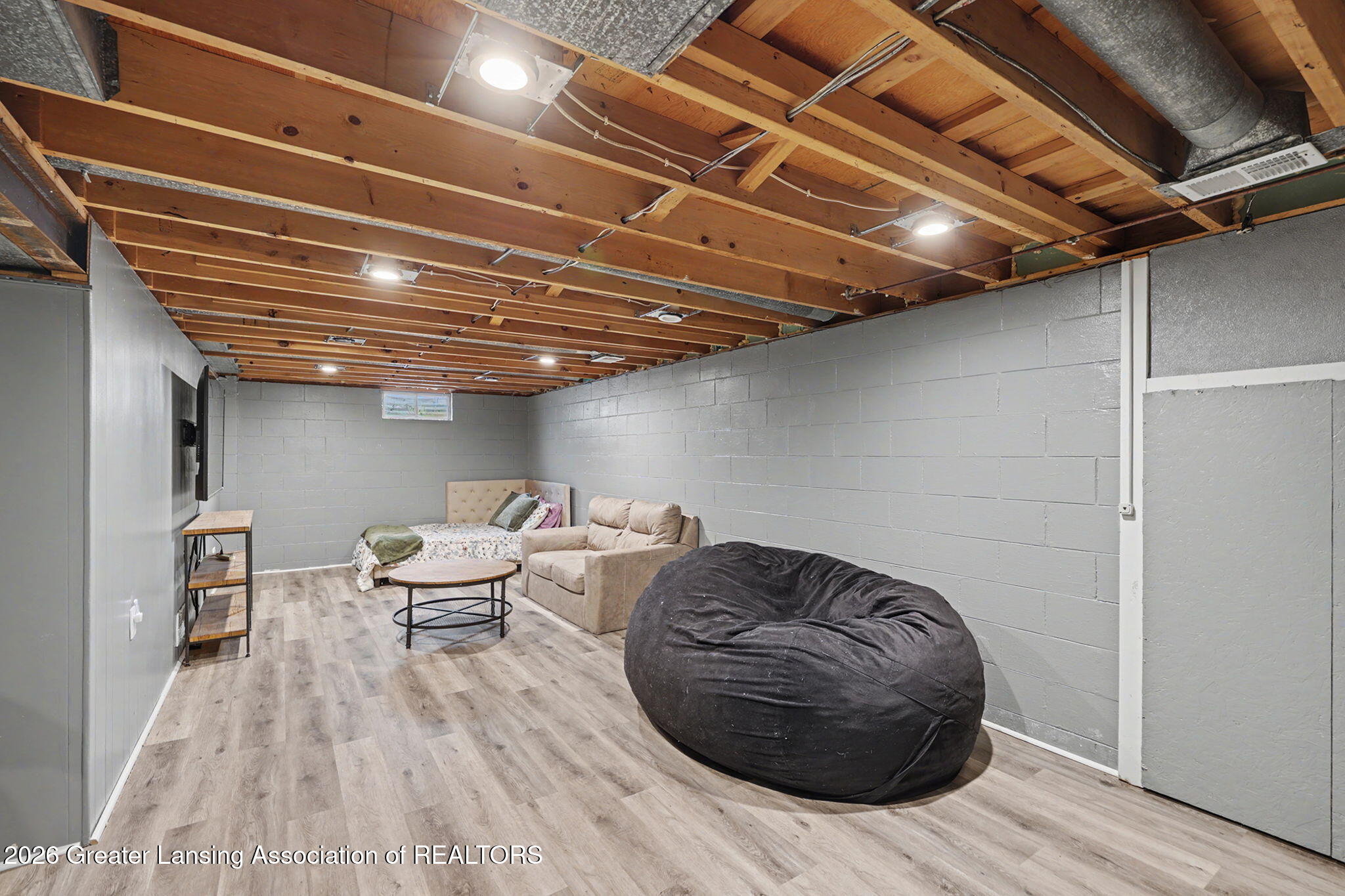 8720 Wintergreen Street