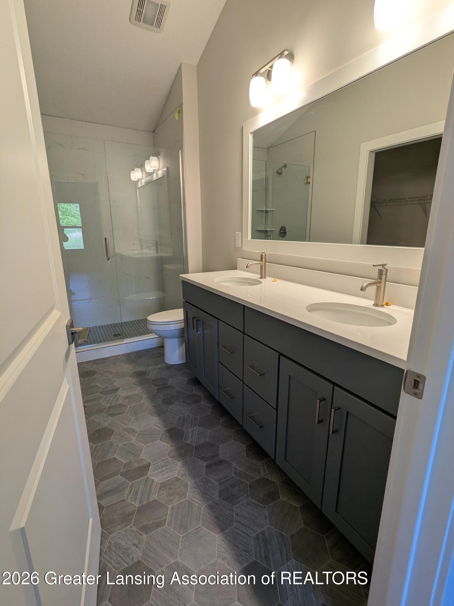 14060 Pristine Court, DeWitt