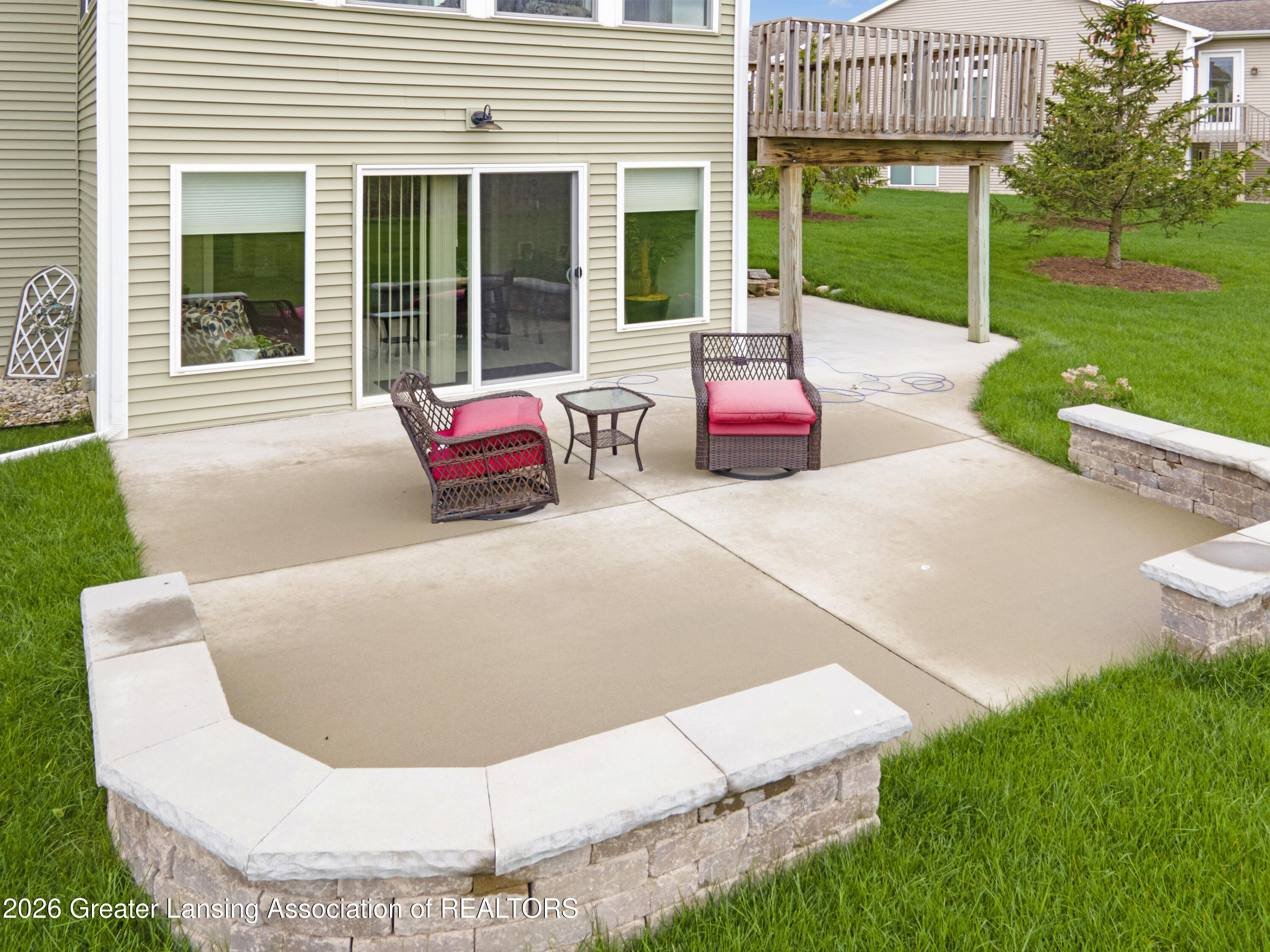 5272 Hawk Hollow Drive