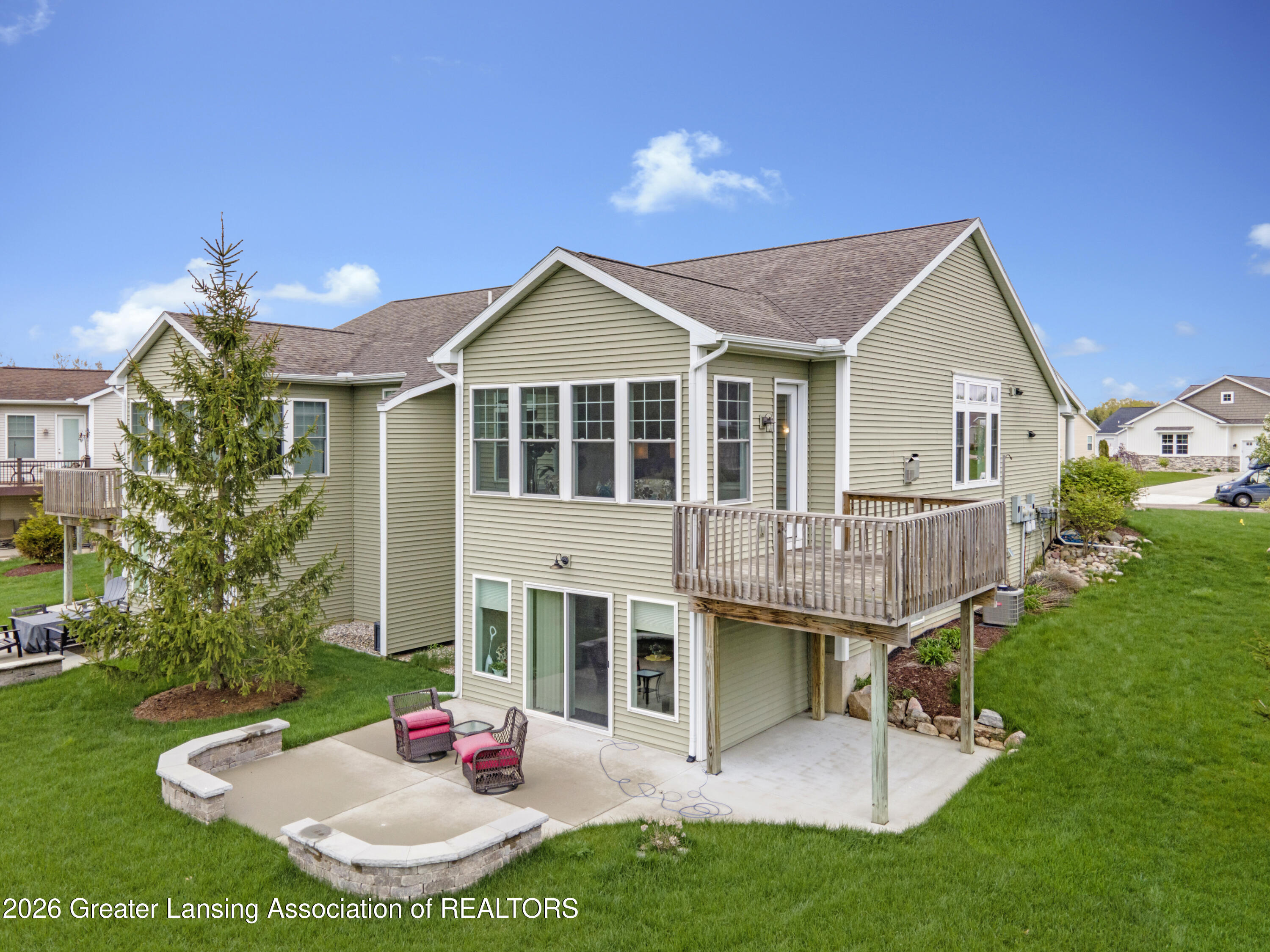 5272 Hawk Hollow Drive