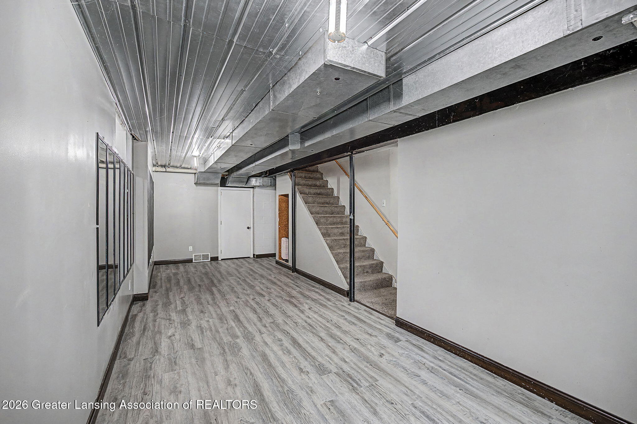 732 N Edgar Road