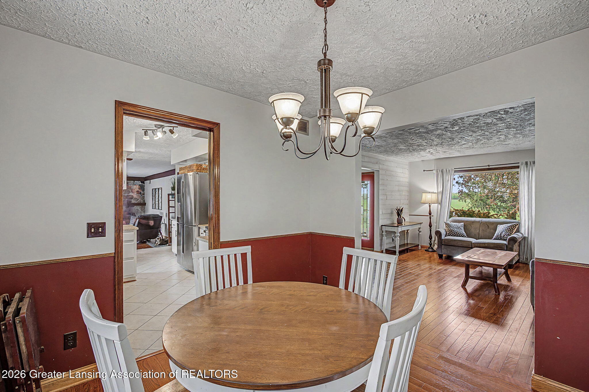 732 N Edgar Road
