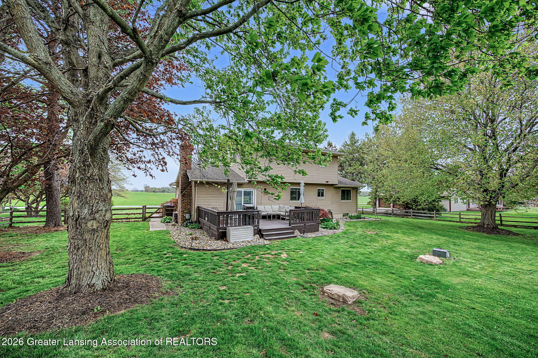 732 N Edgar Road