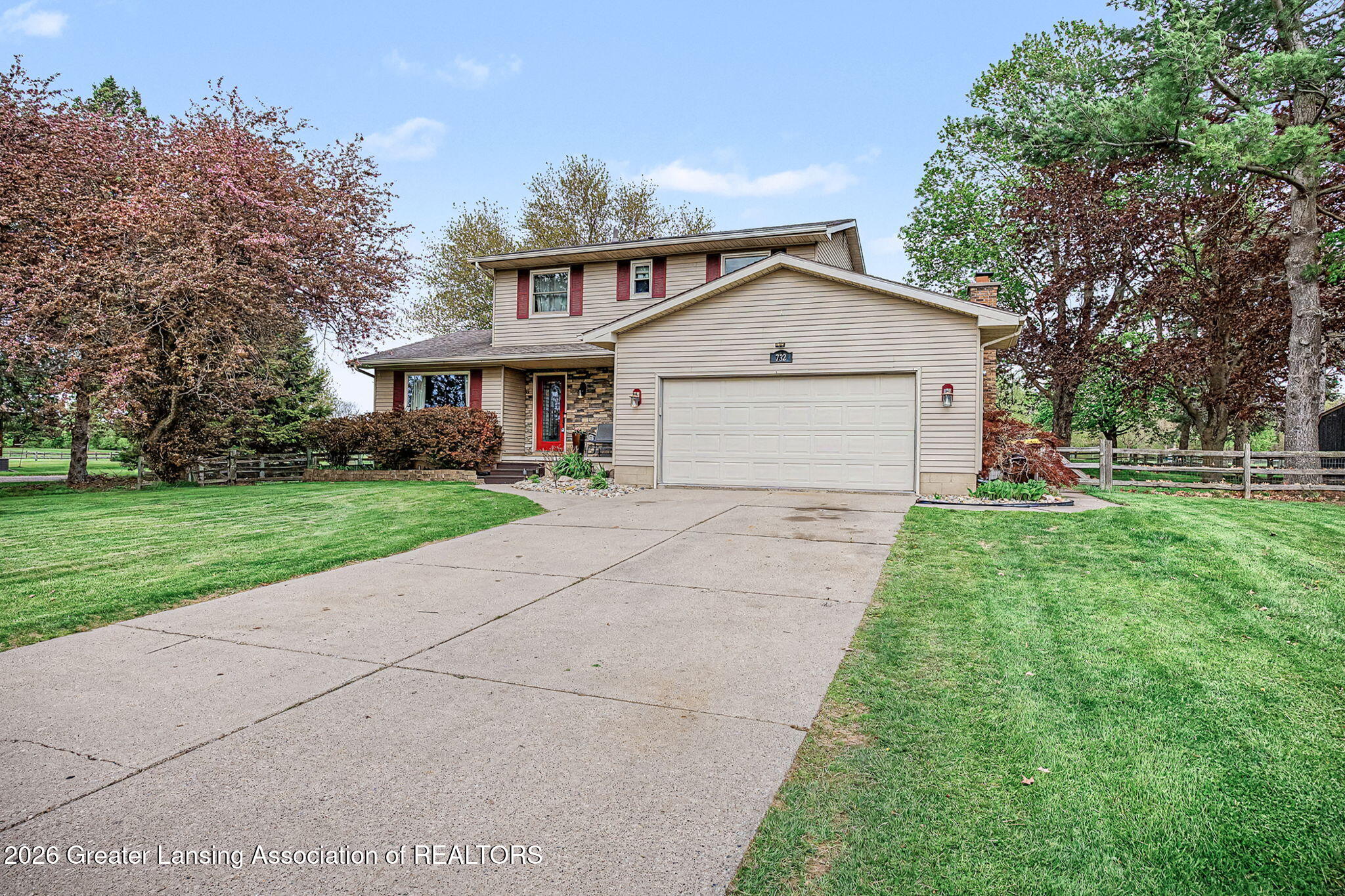 732 N Edgar Road