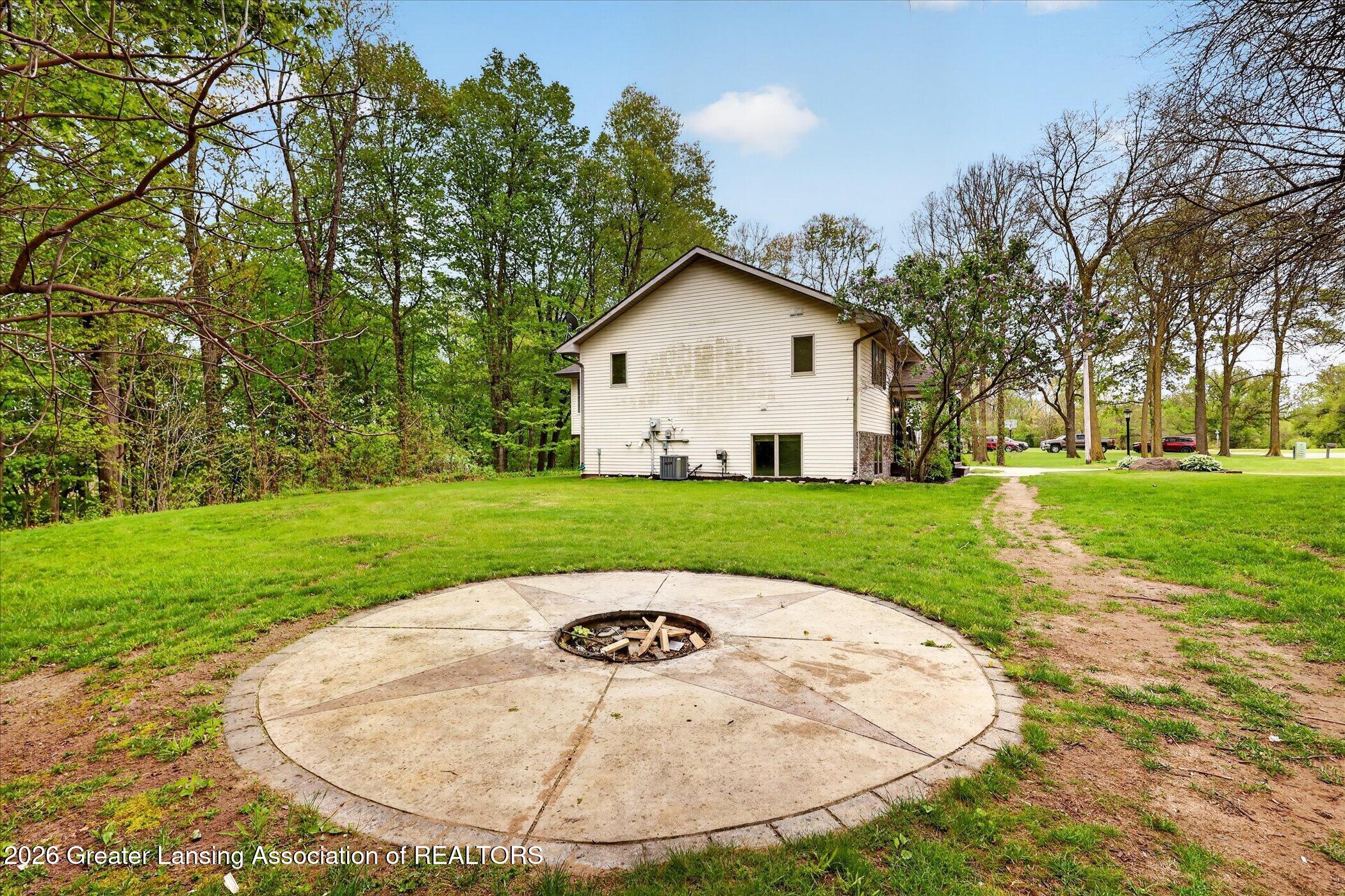 6951 Lyons Road